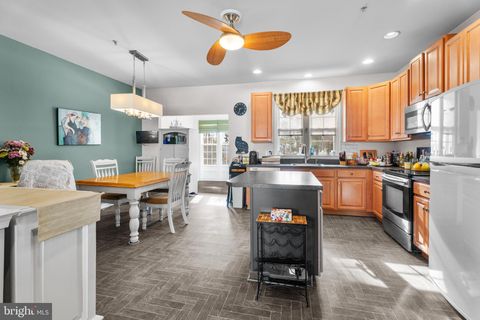 Townhouse For Sale - 26738 Chatham Lane<br/> Sussex County, MILLSBORO, DE 19966