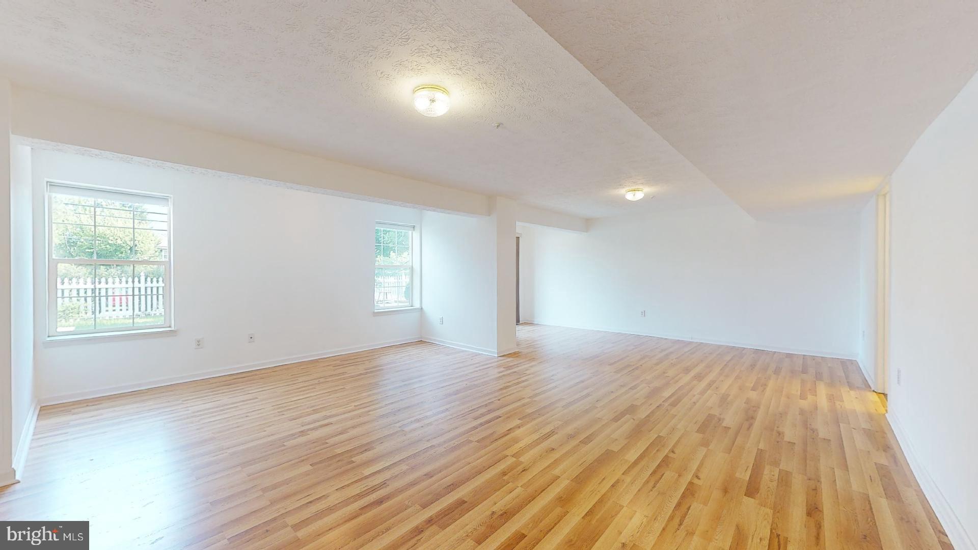 GREENBELT PARK 2 PLAT 1> - Residential