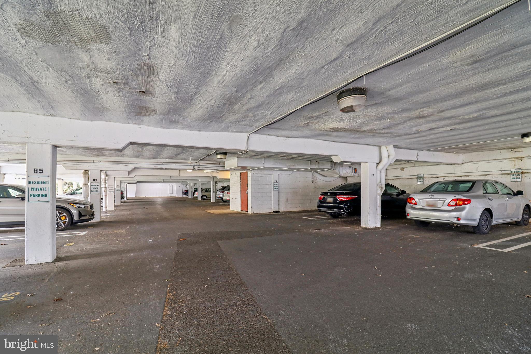 WEST SPRING - Residential