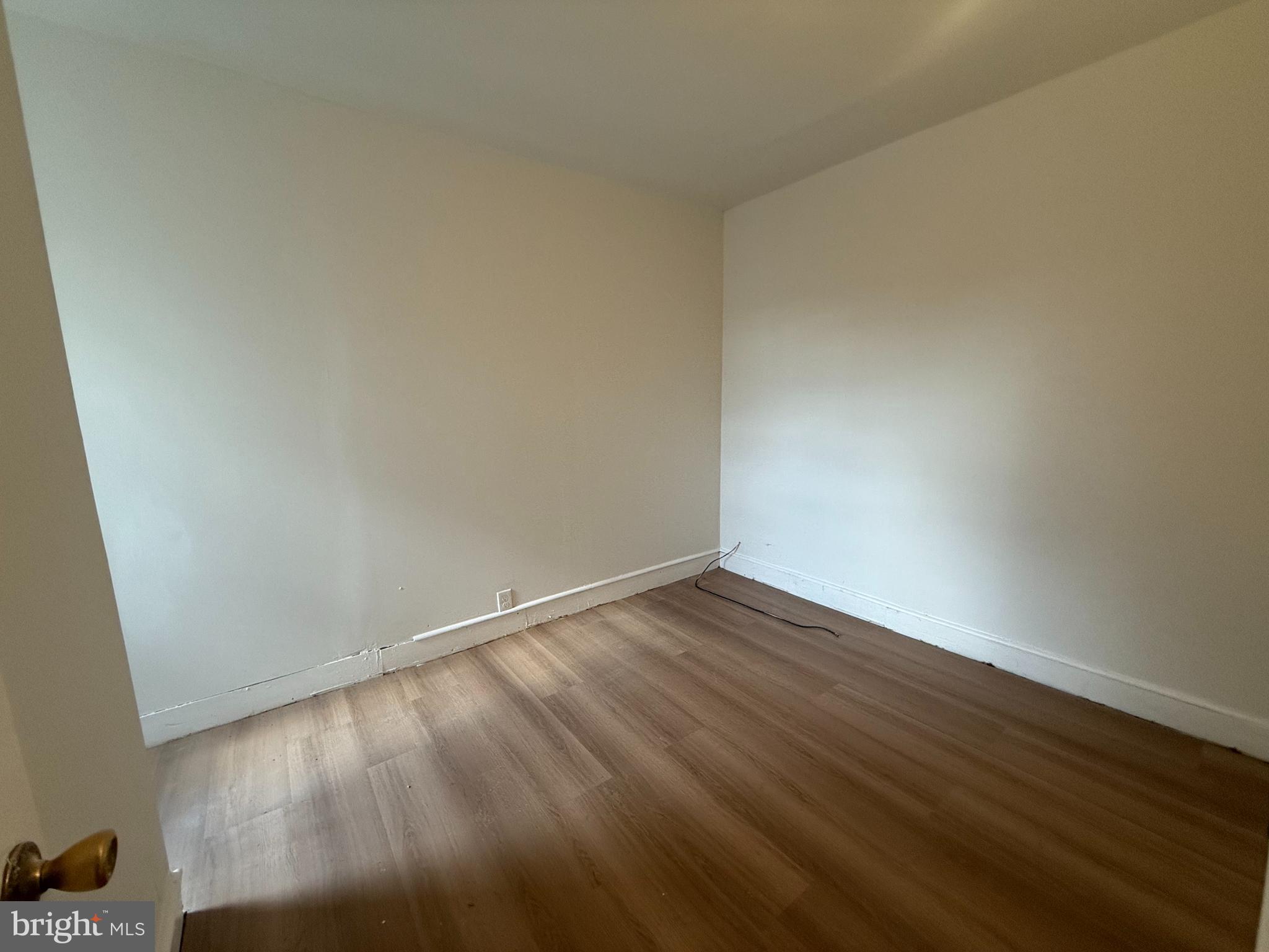 CARROLL PARK - Residential Lease