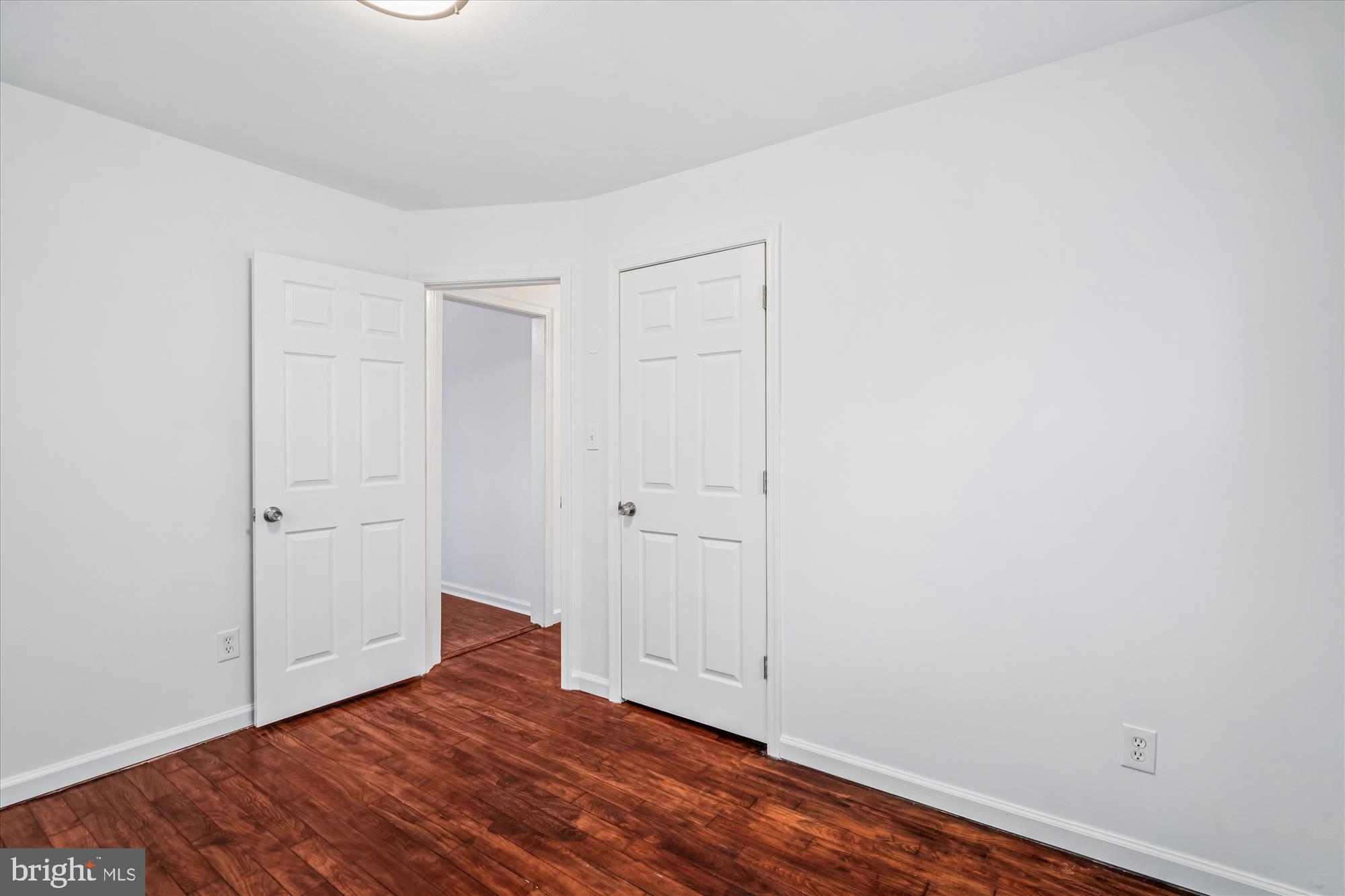 HOLLYWOOD - Residential