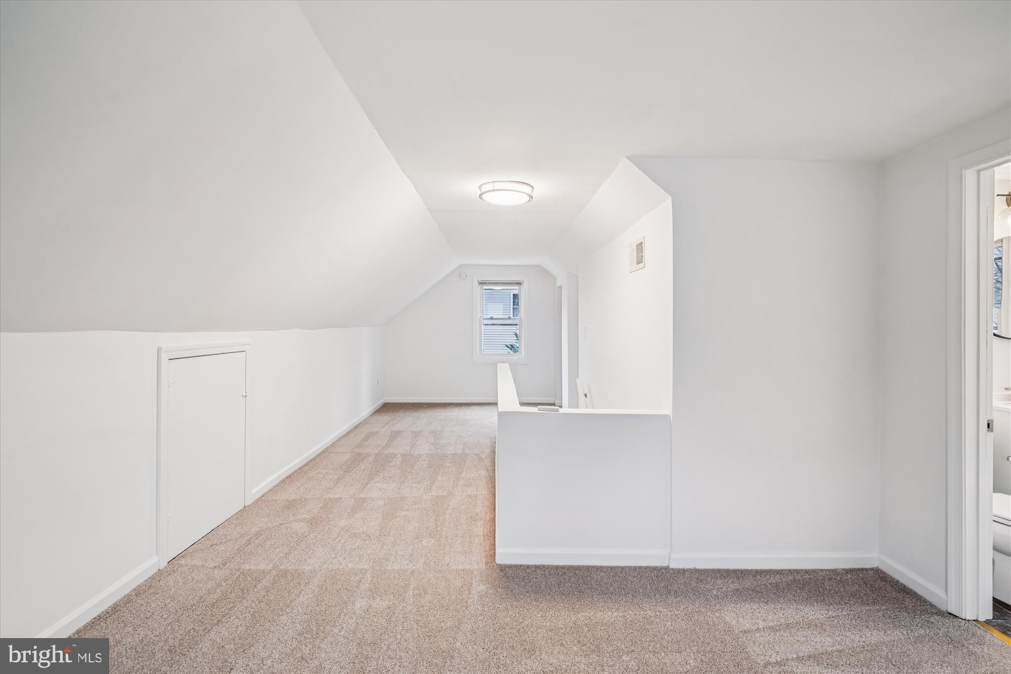 HOLLYWOOD - Residential