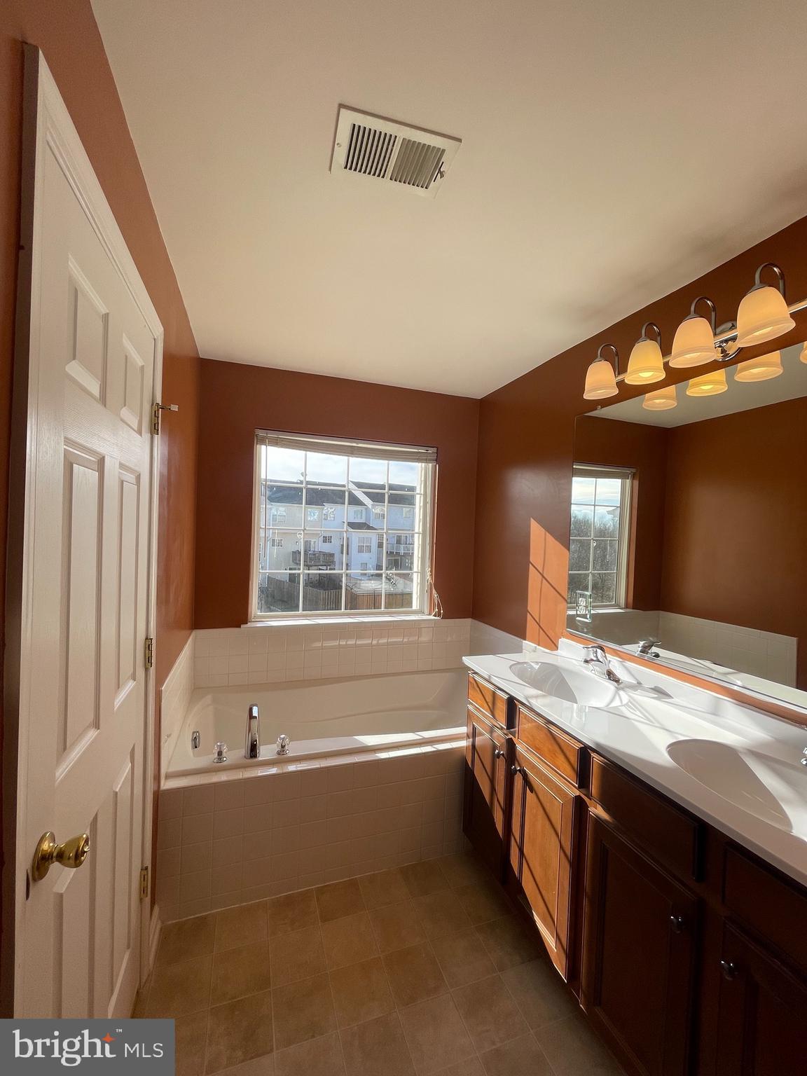 THE GALLERY - Residential