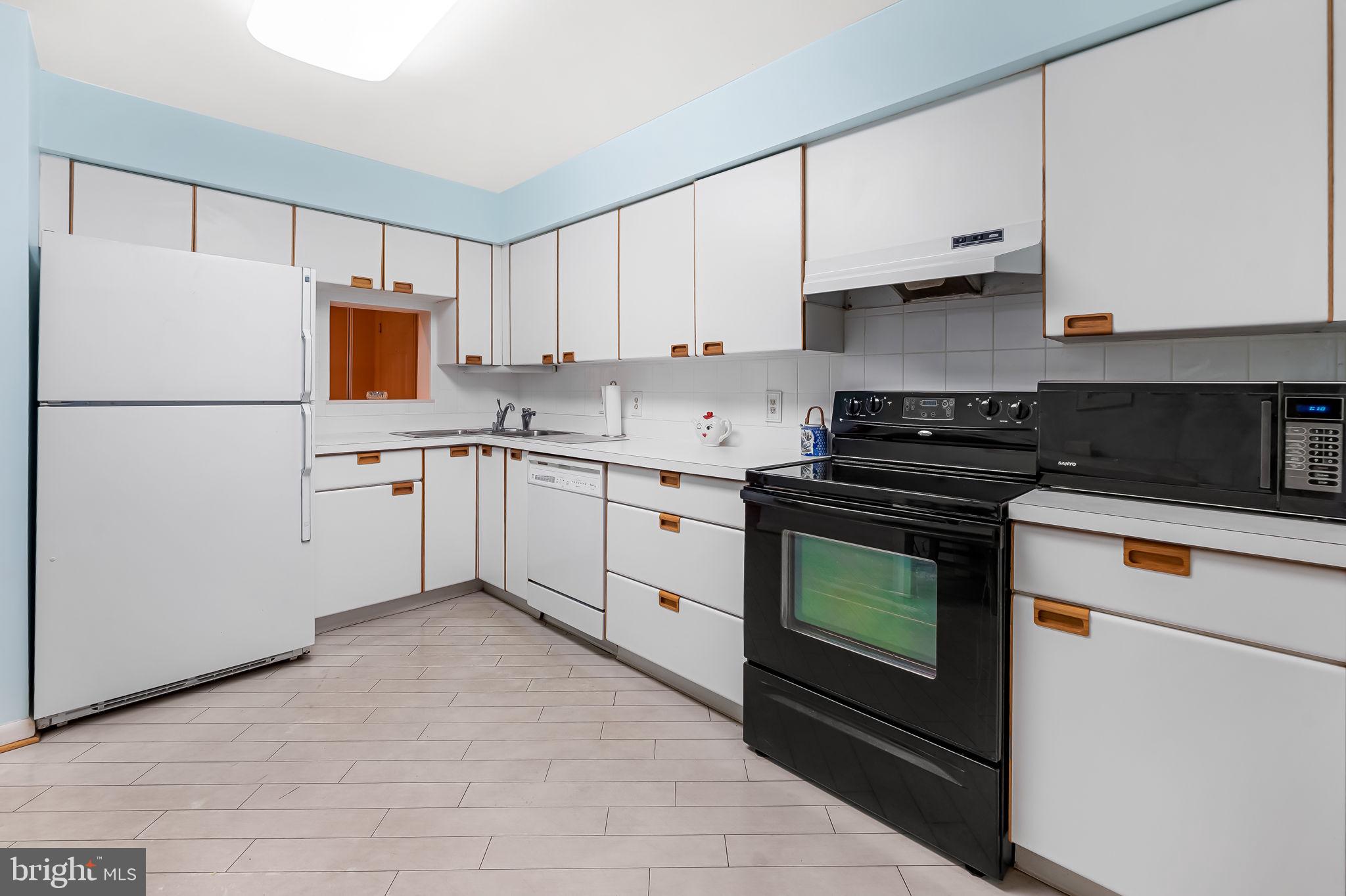 THE FALLS GARDEN - Residential