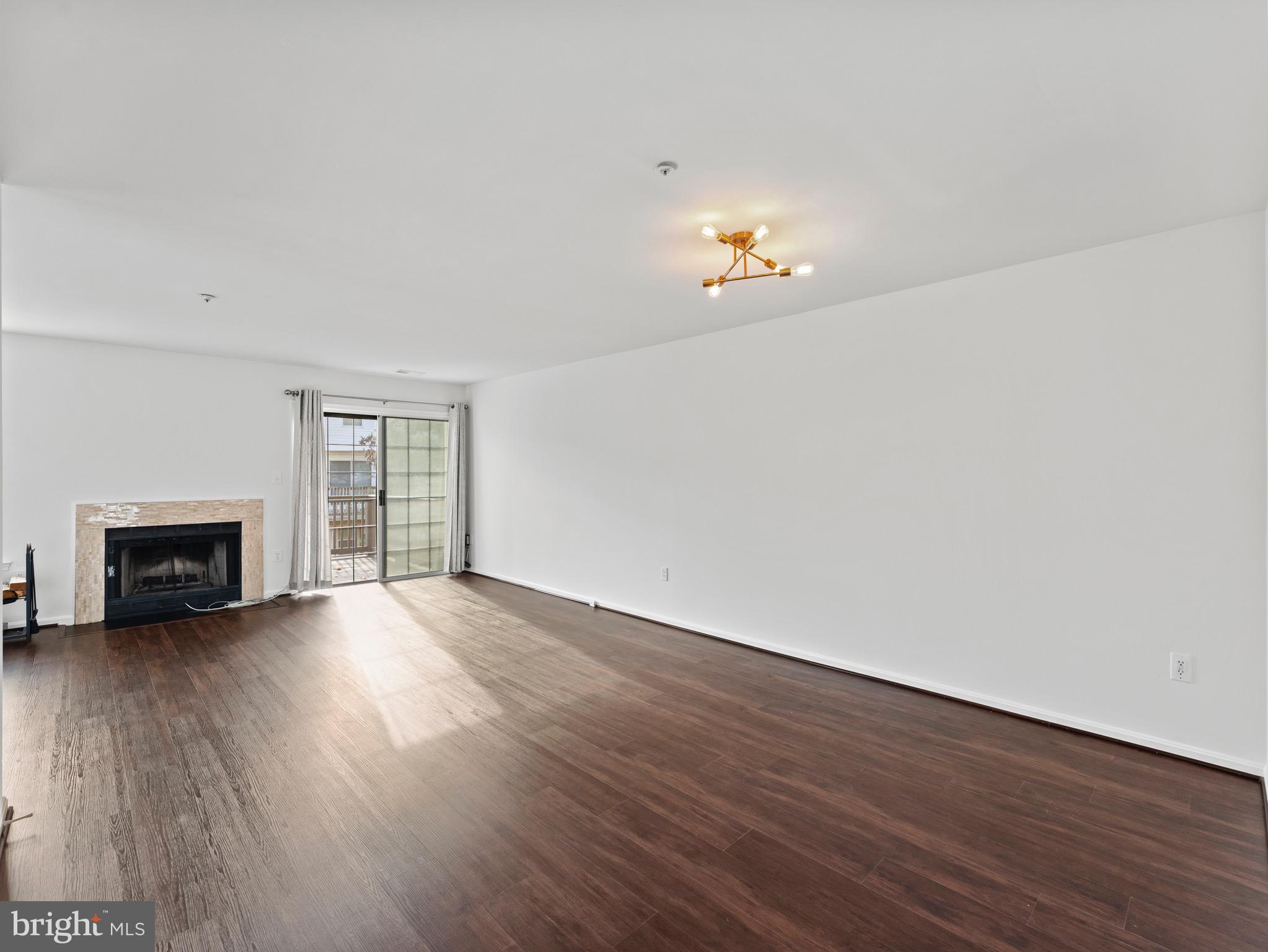 APPLEGATE - Residential