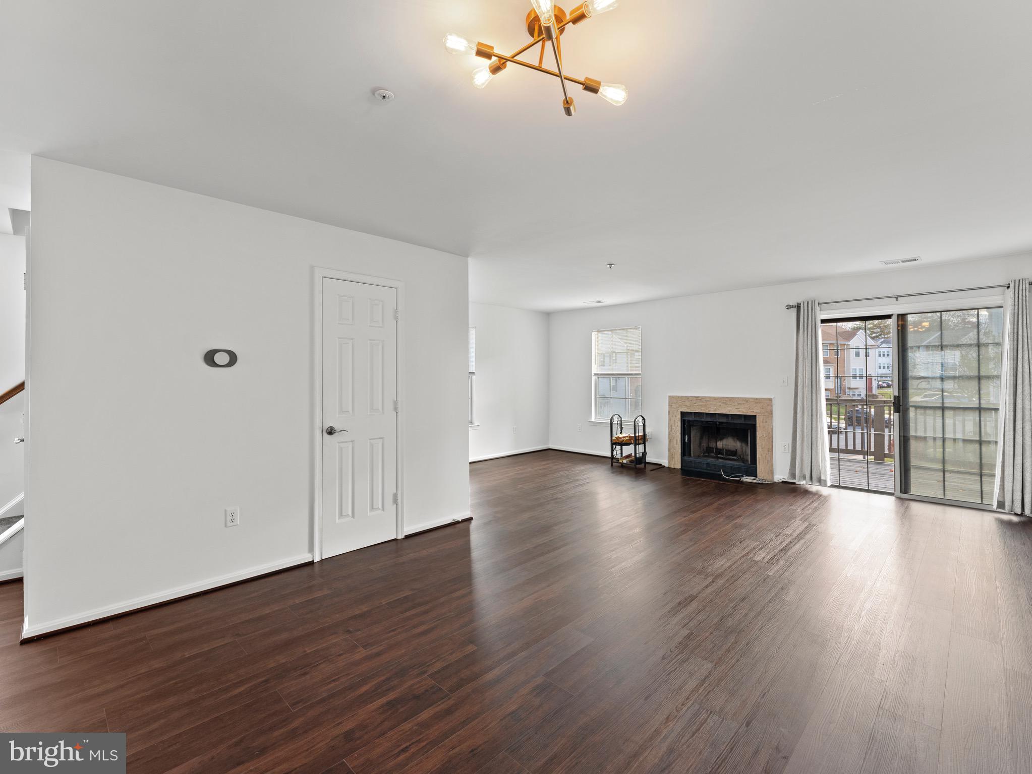 APPLEGATE - Residential