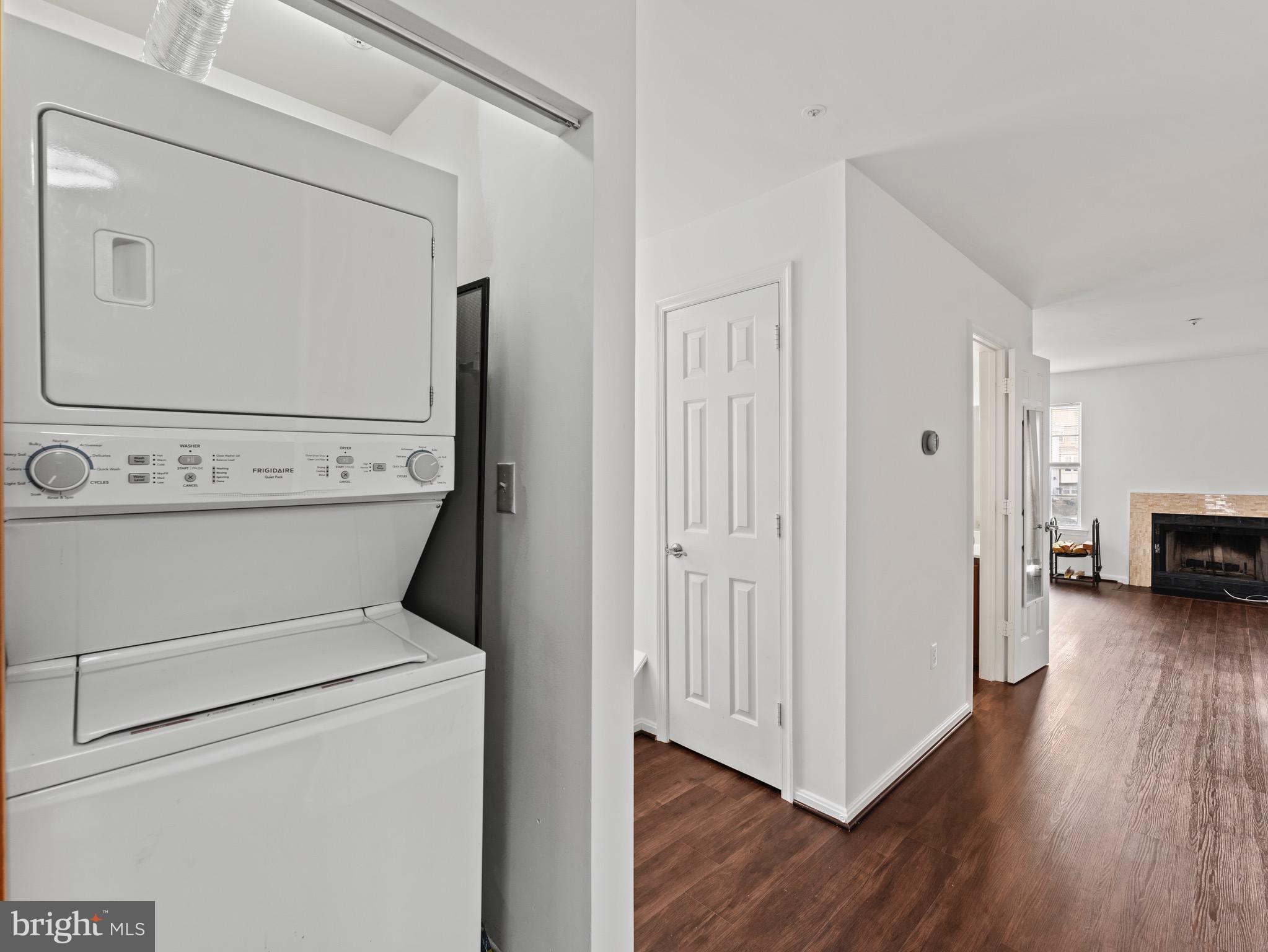 APPLEGATE - Residential