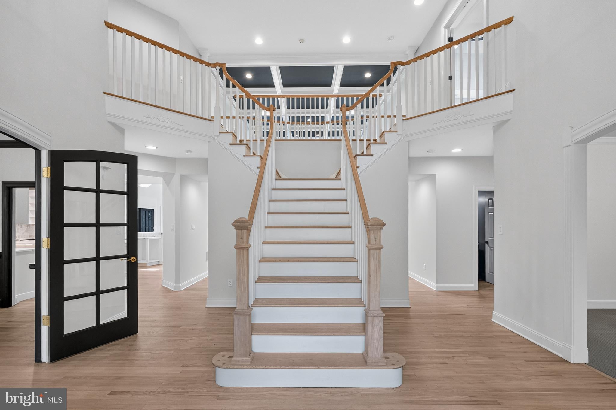 8 FAIRWAY DRIVE