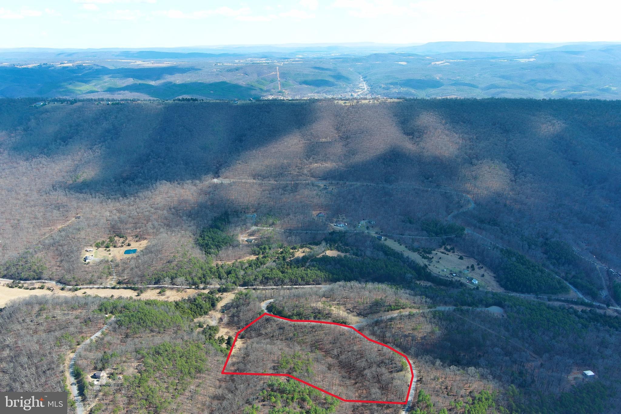 HAMILTON ESTATES - Land