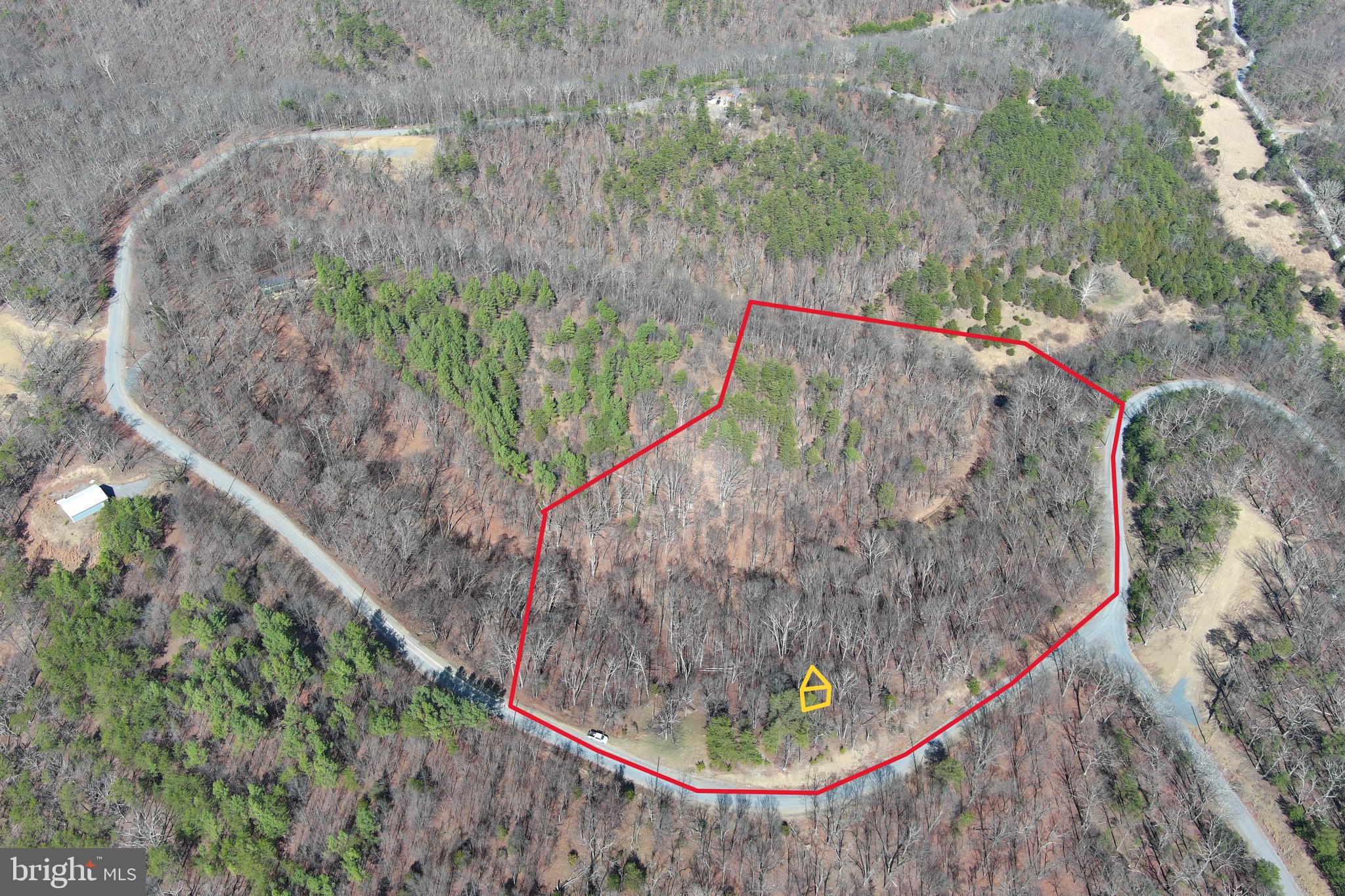 HAMILTON ESTATES - Land