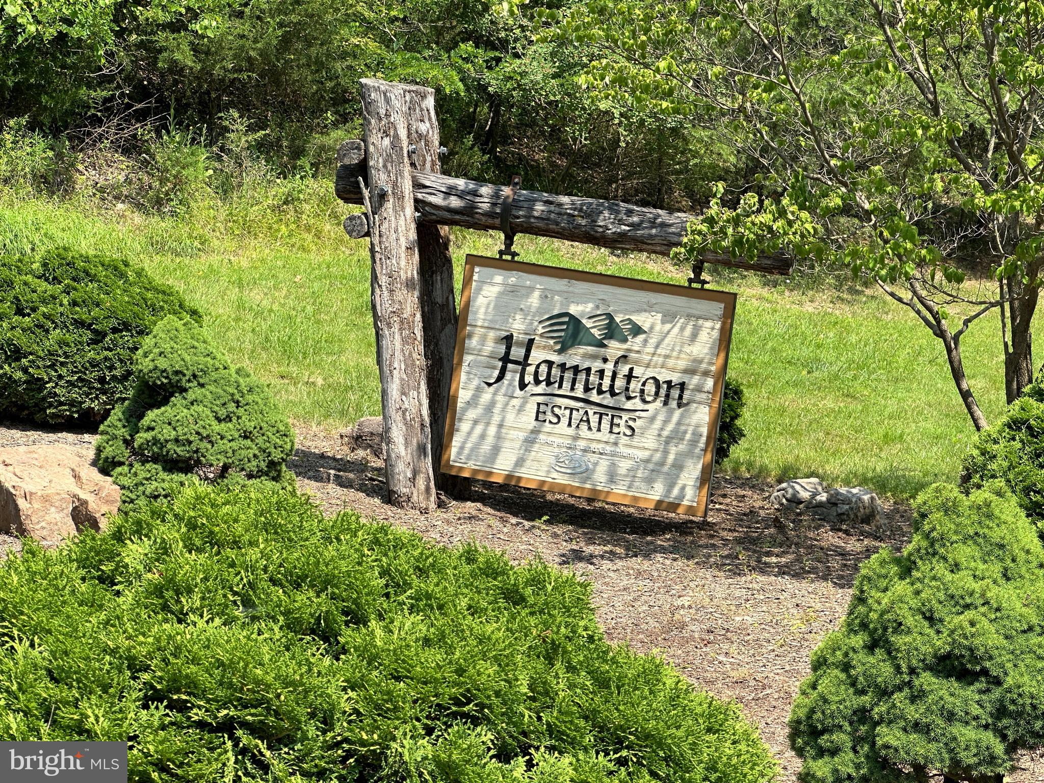 HAMILTON ESTATES - Land