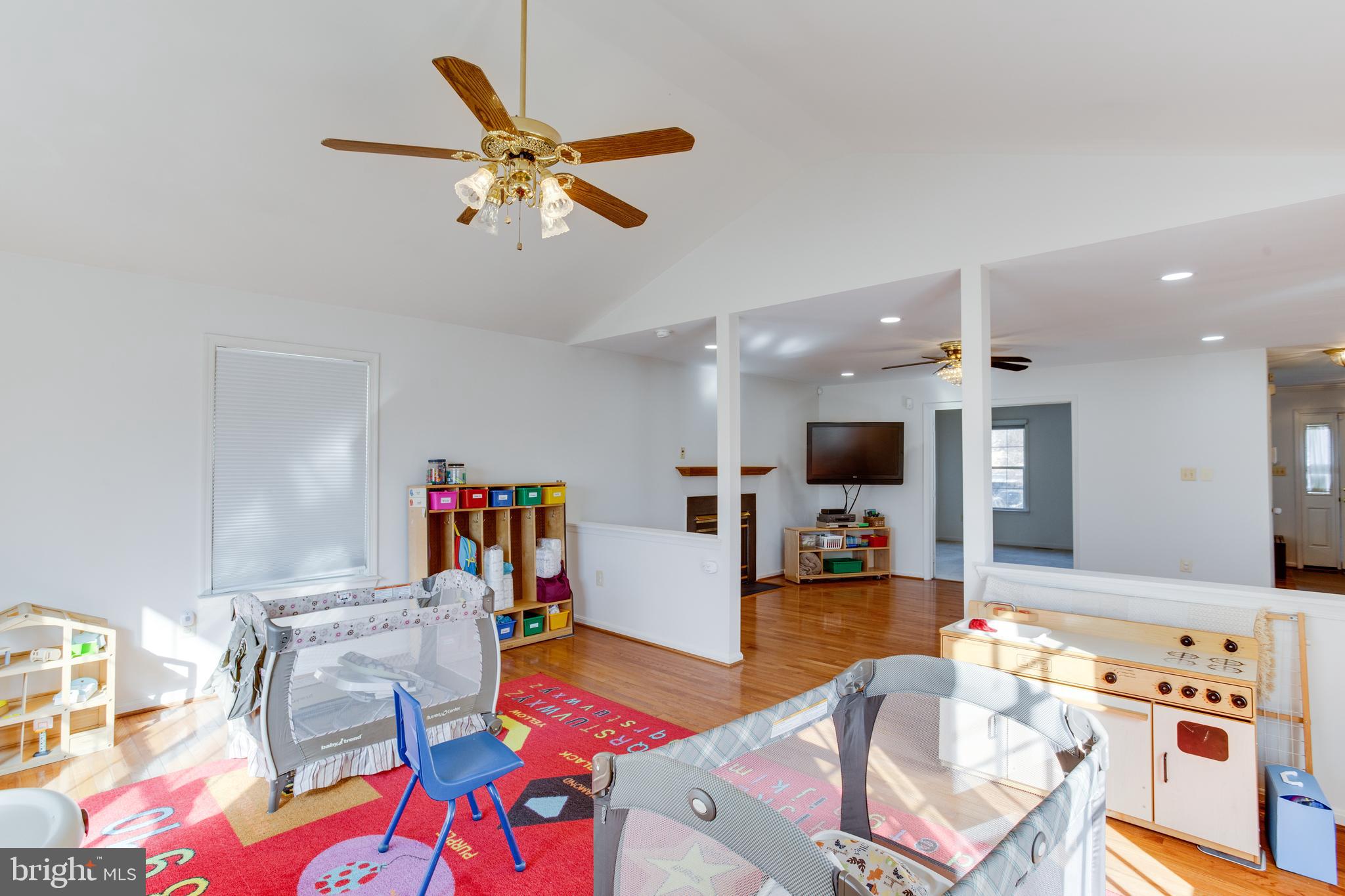 SPRINGHAVEN WOODS WEST - Residential