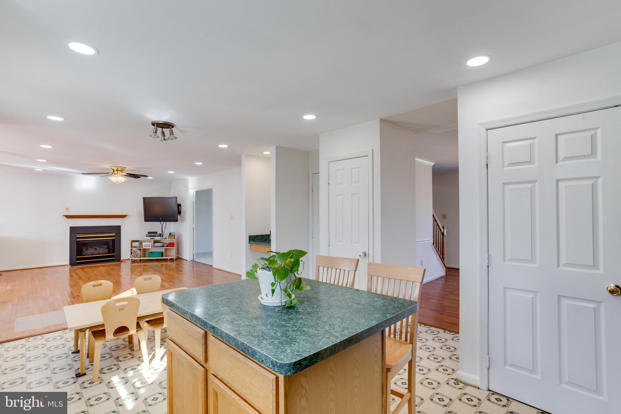 SPRINGHAVEN WOODS WEST - Residential