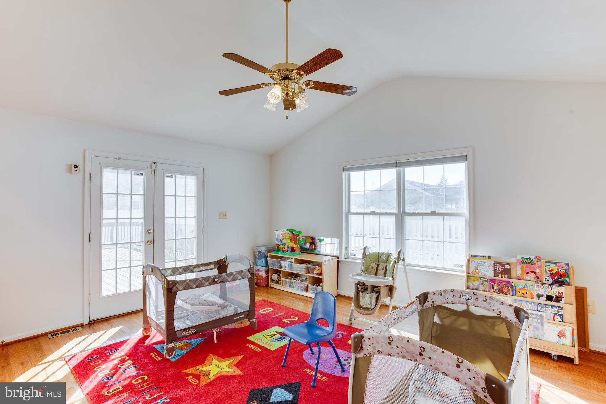 SPRINGHAVEN WOODS WEST - Residential