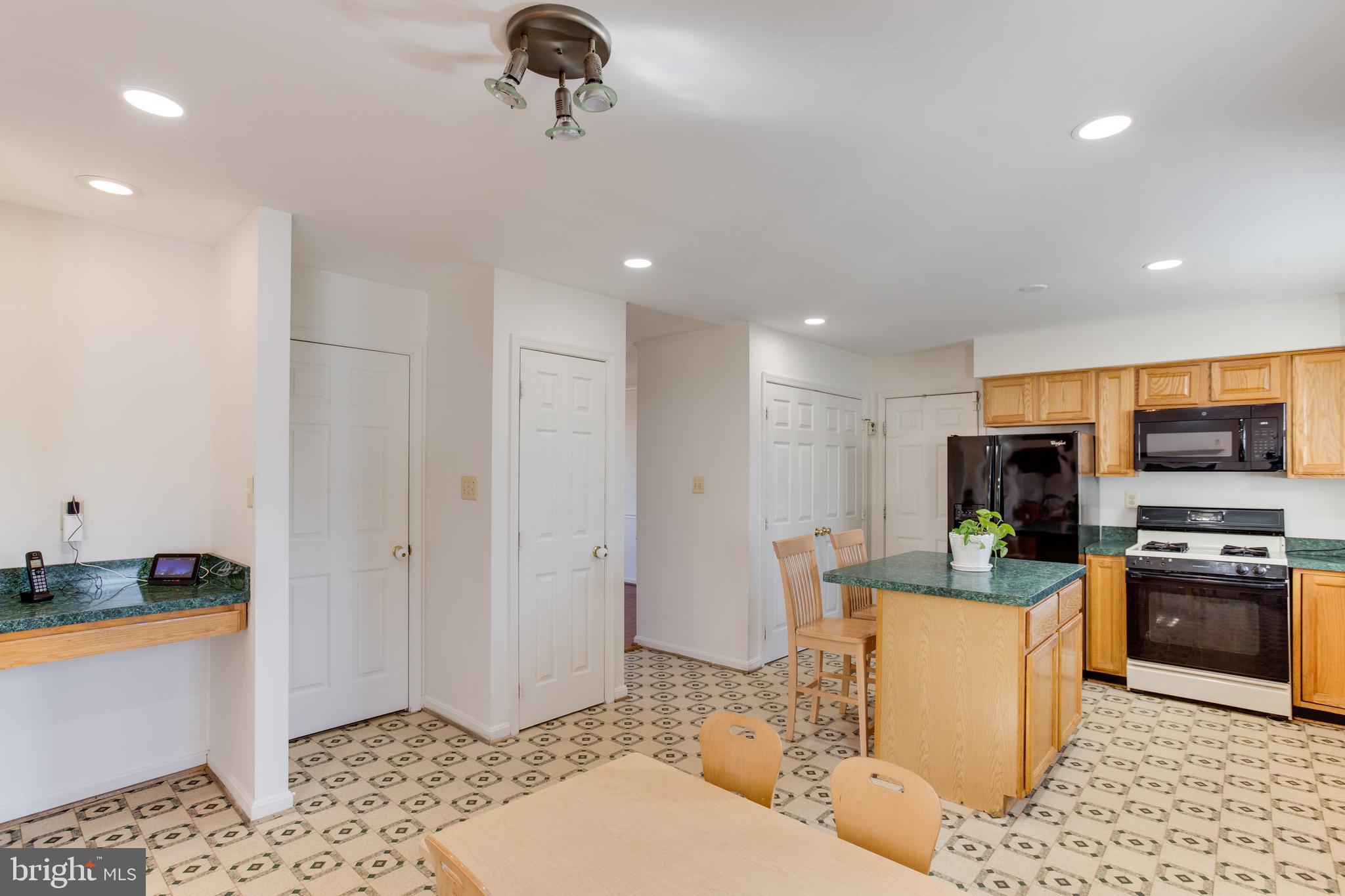 SPRINGHAVEN WOODS WEST - Residential