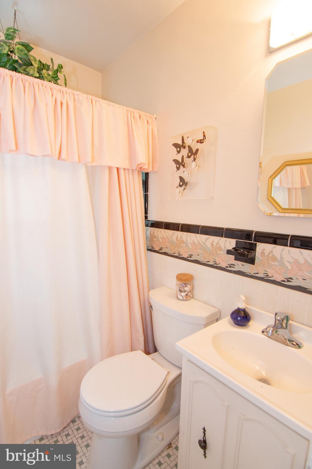 LYON VILLAGE - Residential