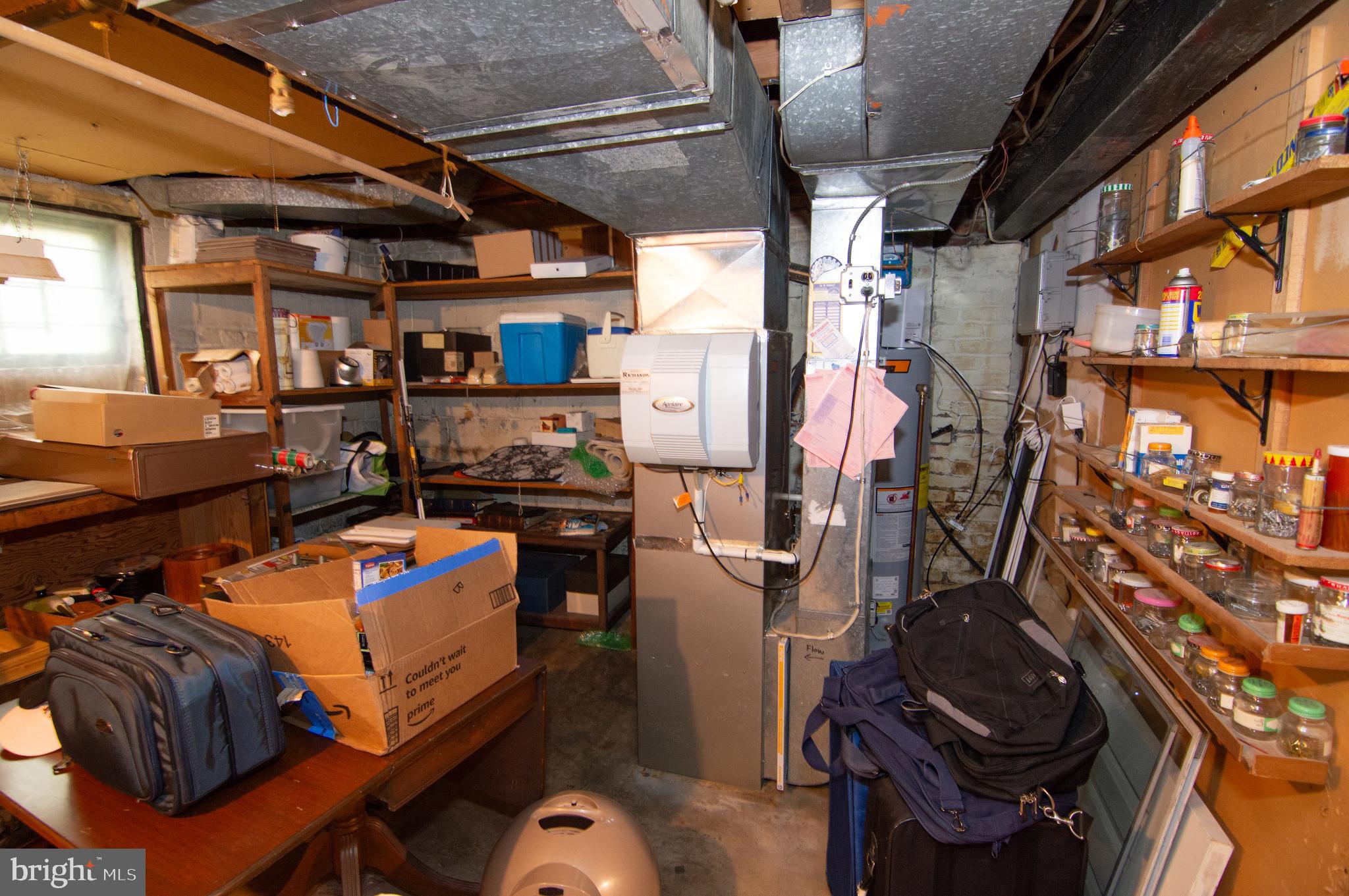 LYON VILLAGE - Residential