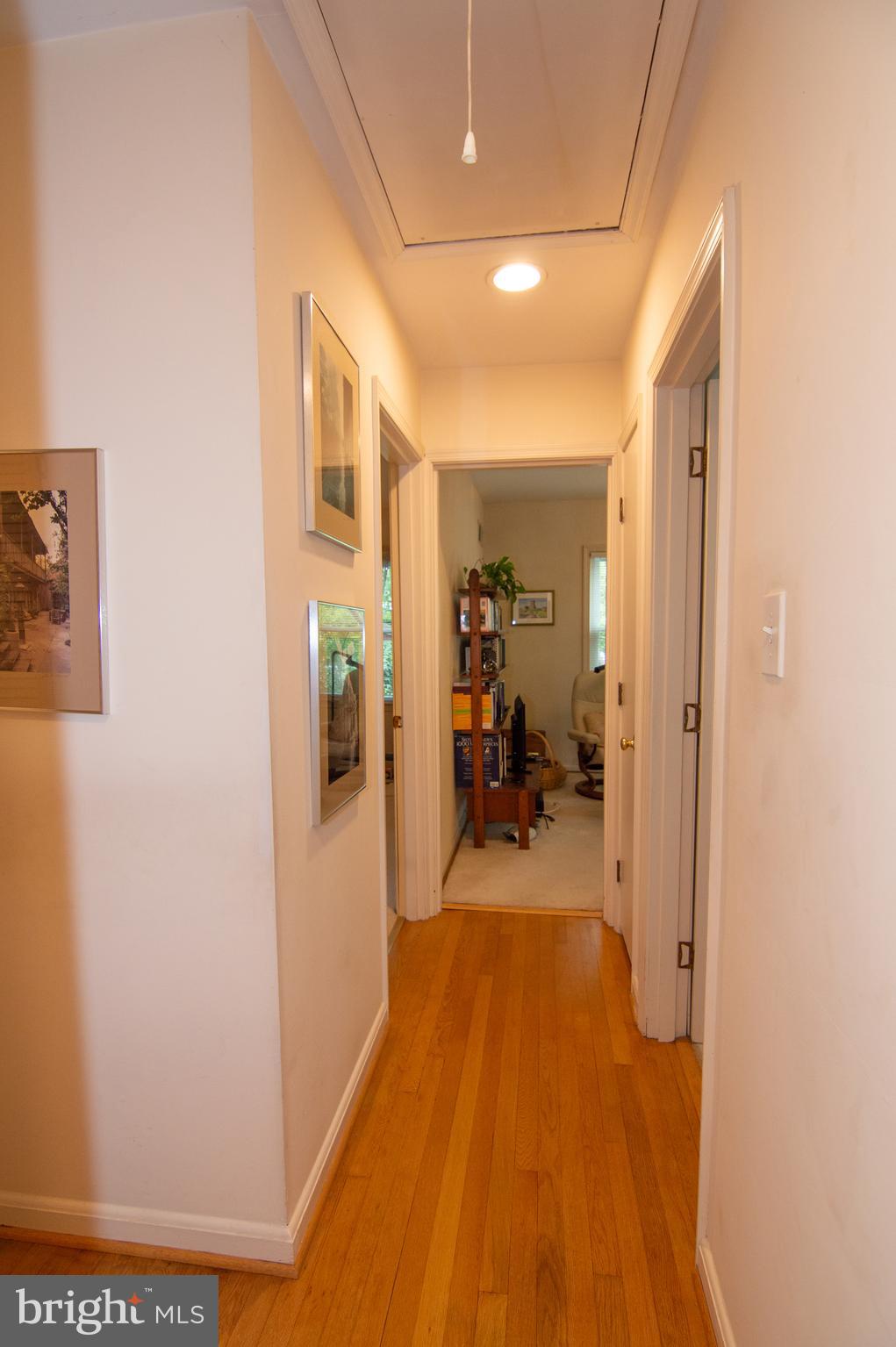 LYON VILLAGE - Residential