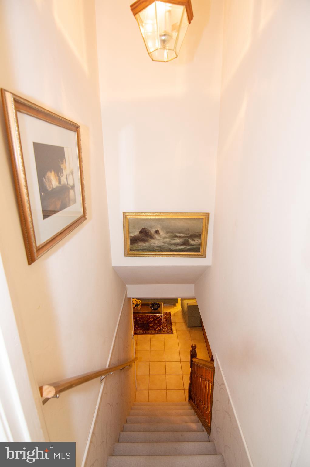 LYON VILLAGE - Residential