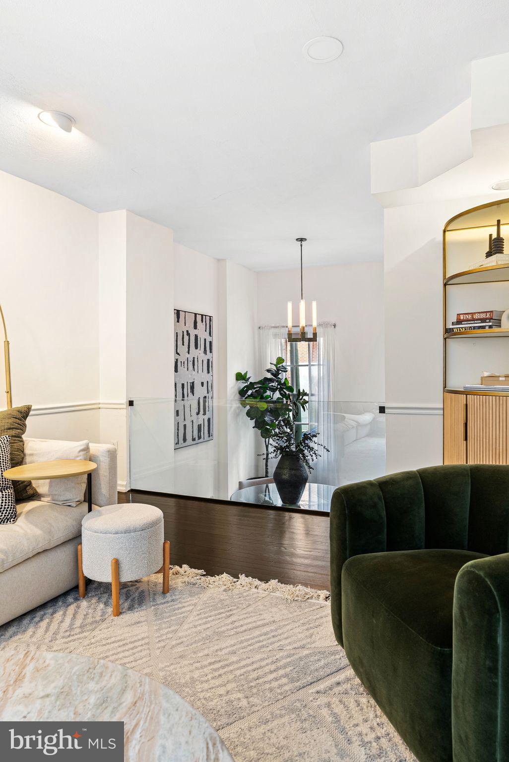 WASHINGTON SQ WEST - Residential