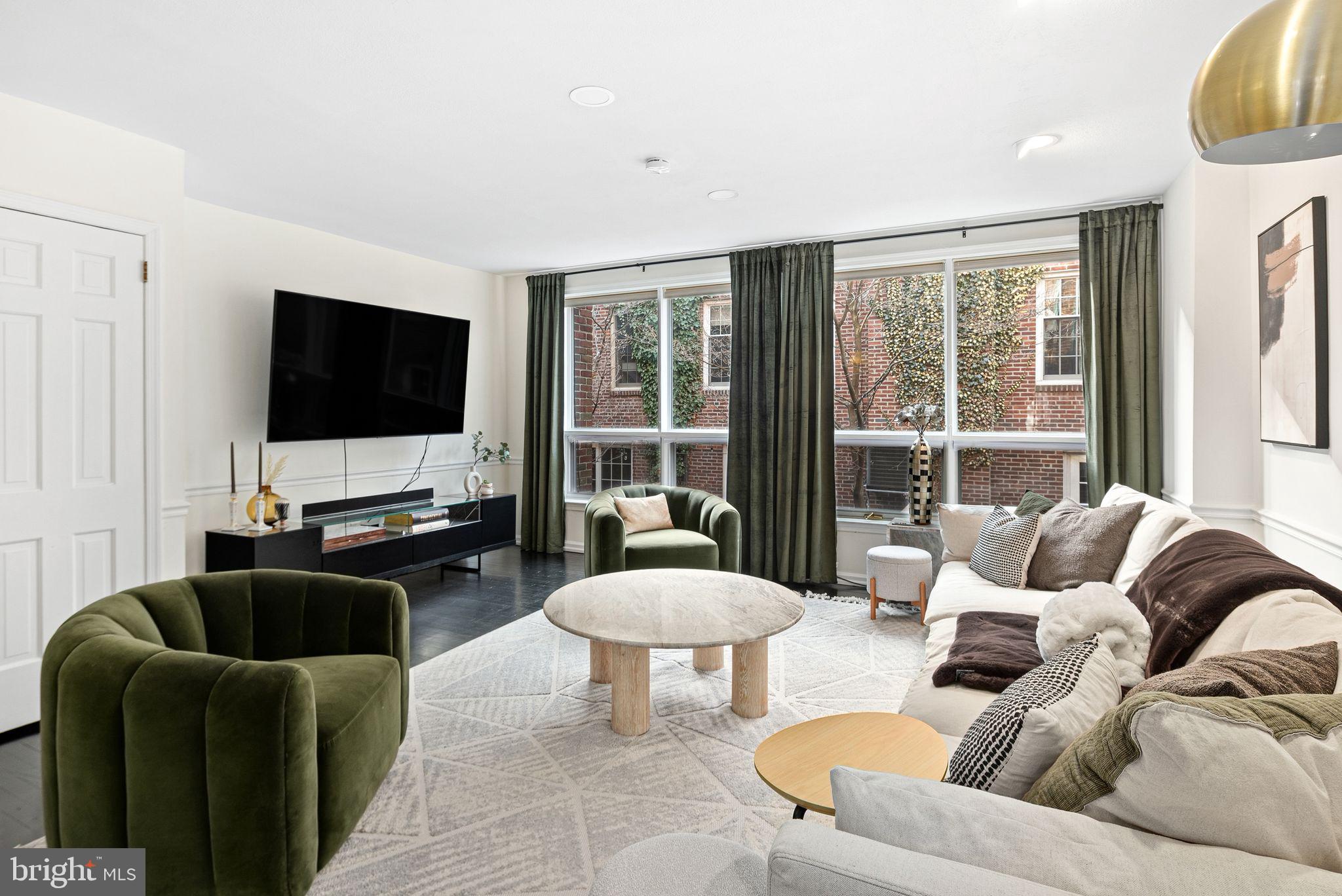 WASHINGTON SQ WEST - Residential