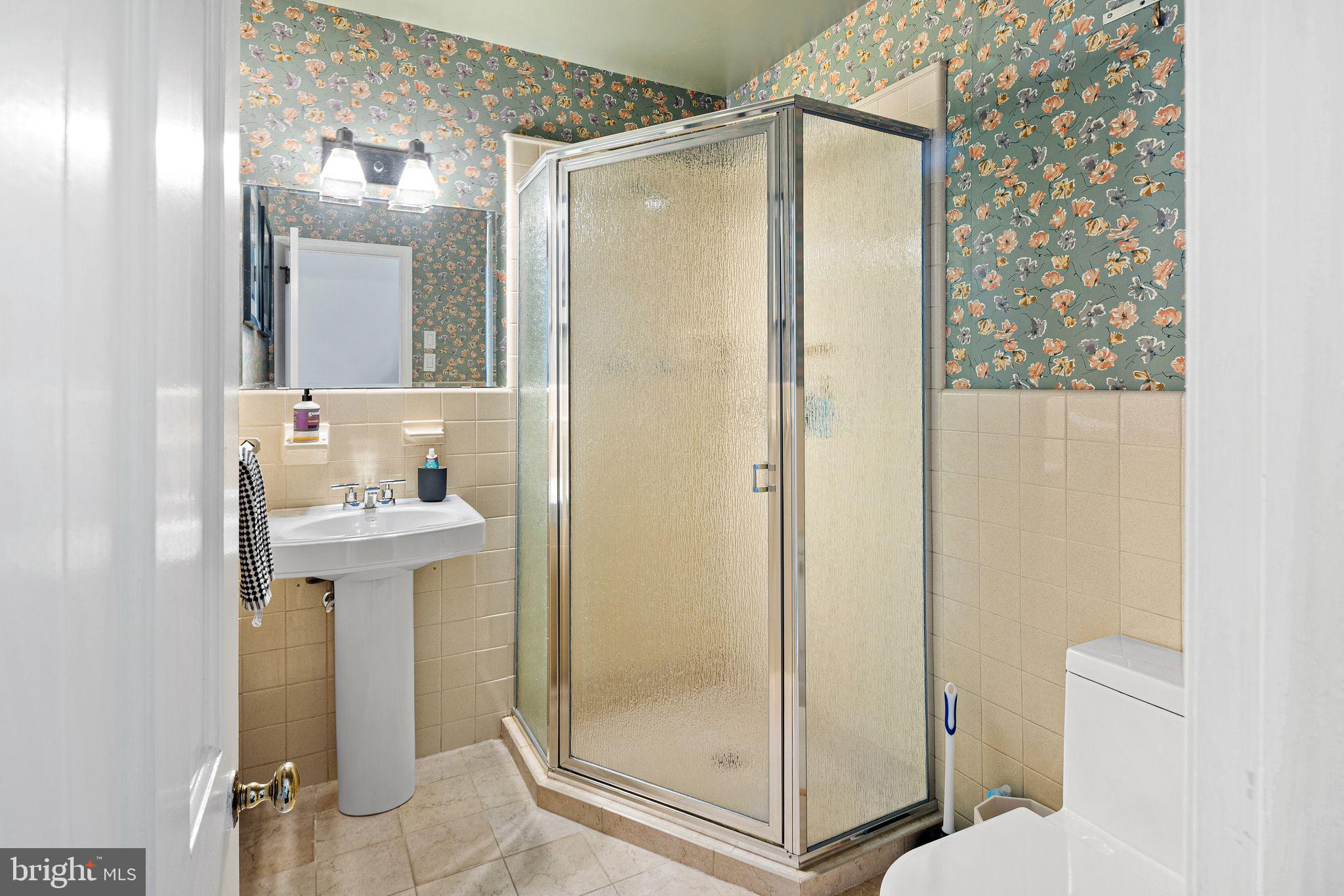 WASHINGTON SQ WEST - Residential