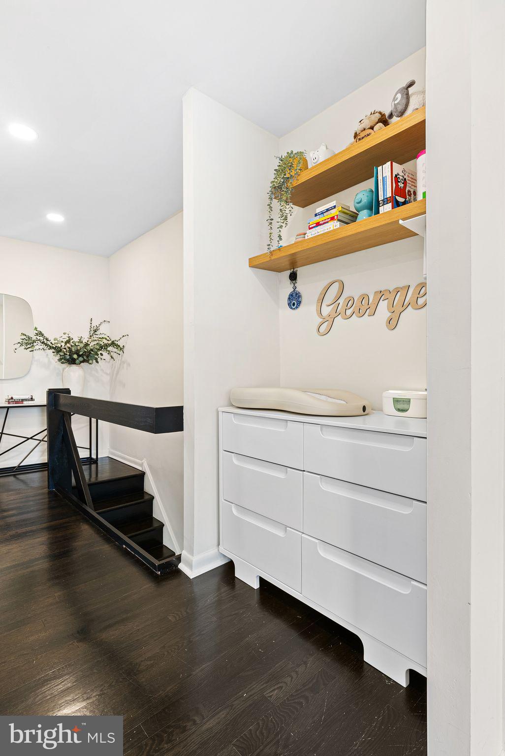 WASHINGTON SQ WEST - Residential