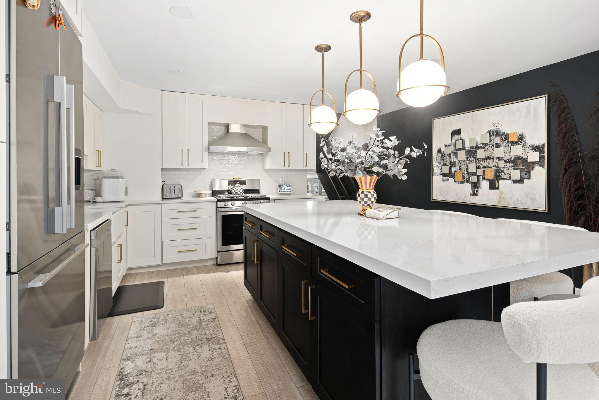 WASHINGTON SQ WEST - Residential