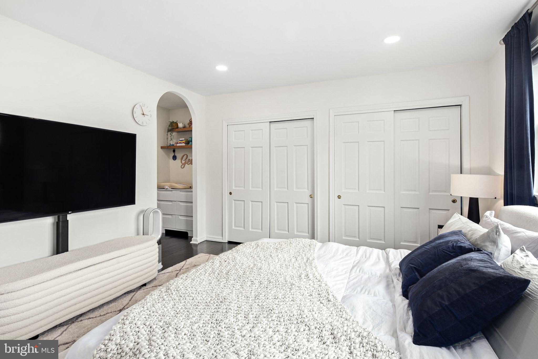 WASHINGTON SQ WEST - Residential