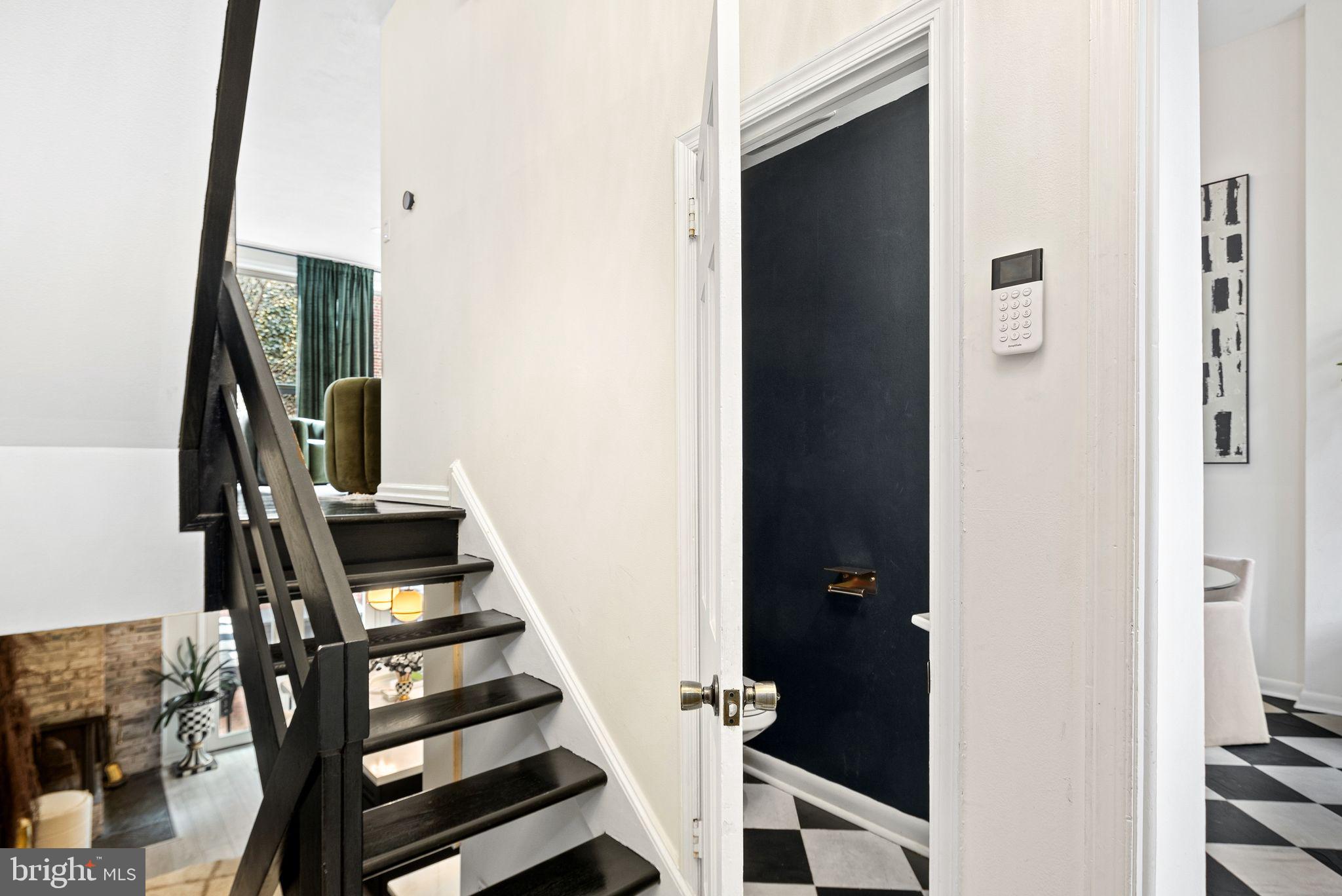 WASHINGTON SQ WEST - Residential