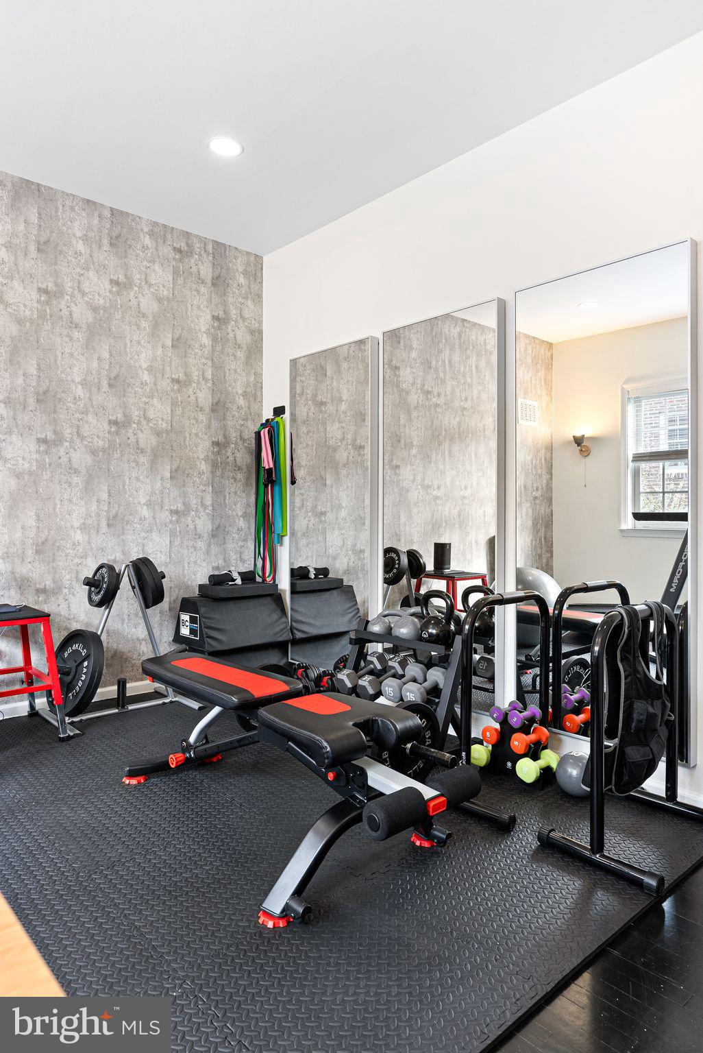 WASHINGTON SQ WEST - Residential