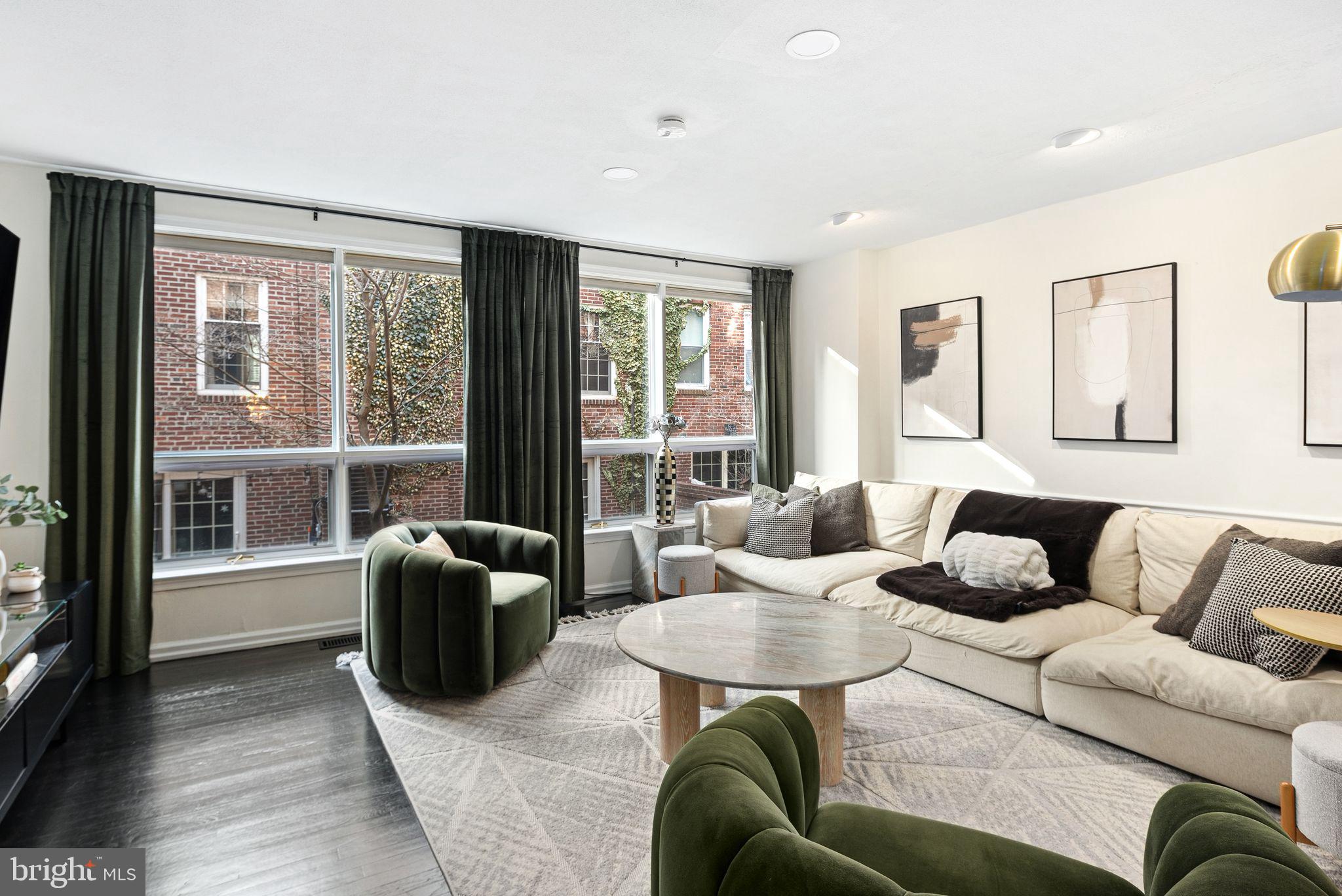 WASHINGTON SQ WEST - Residential