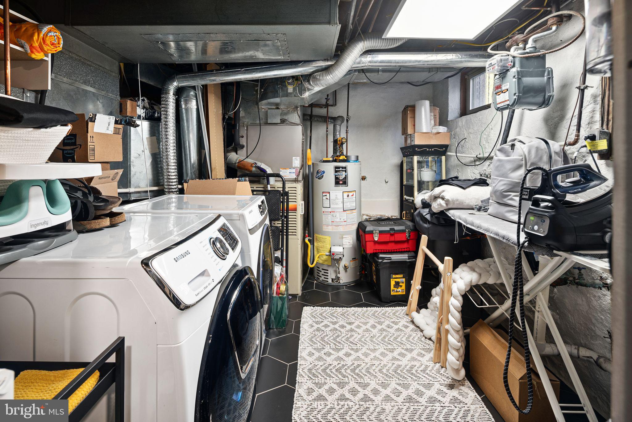 WASHINGTON SQ WEST - Residential