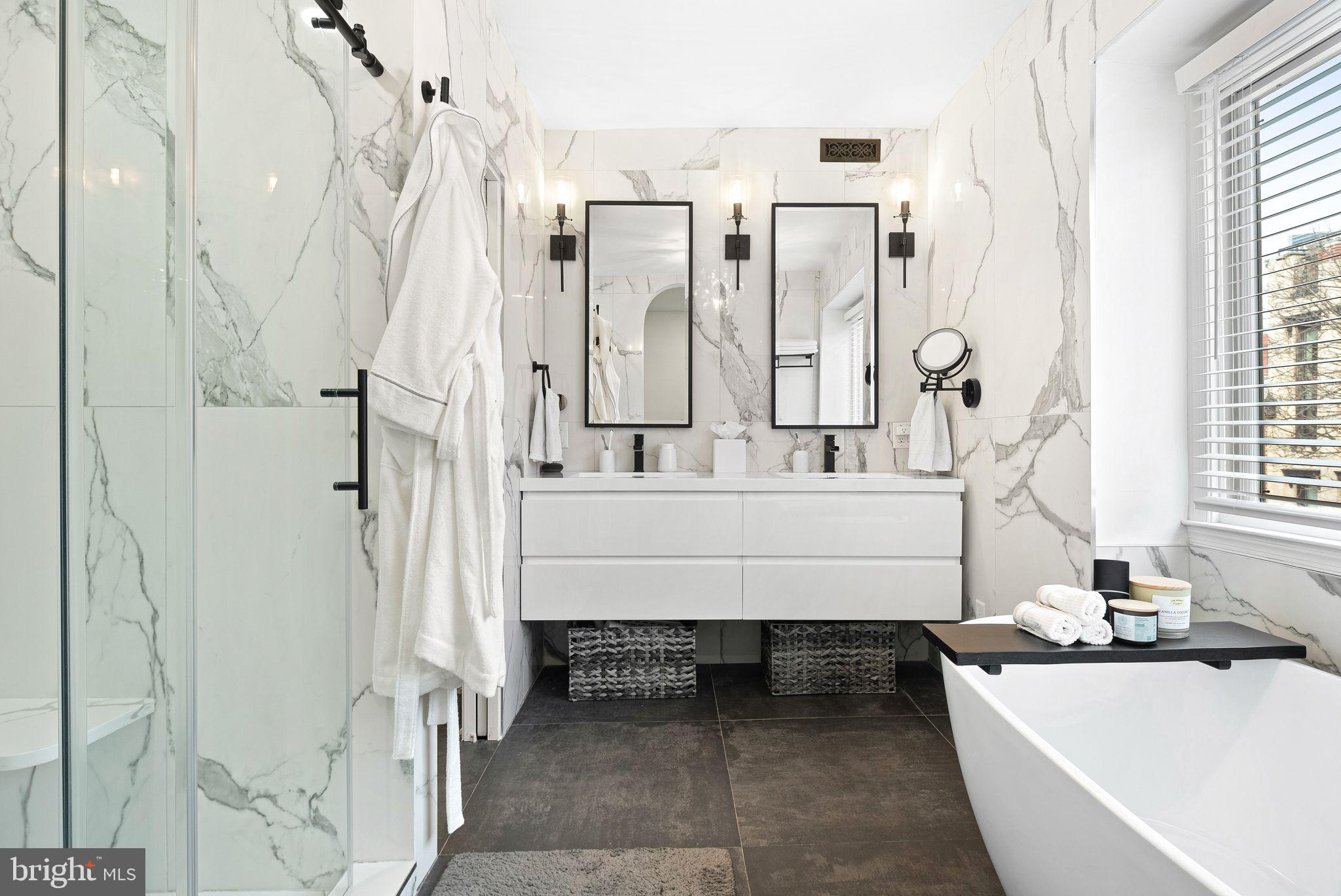 WASHINGTON SQ WEST - Residential