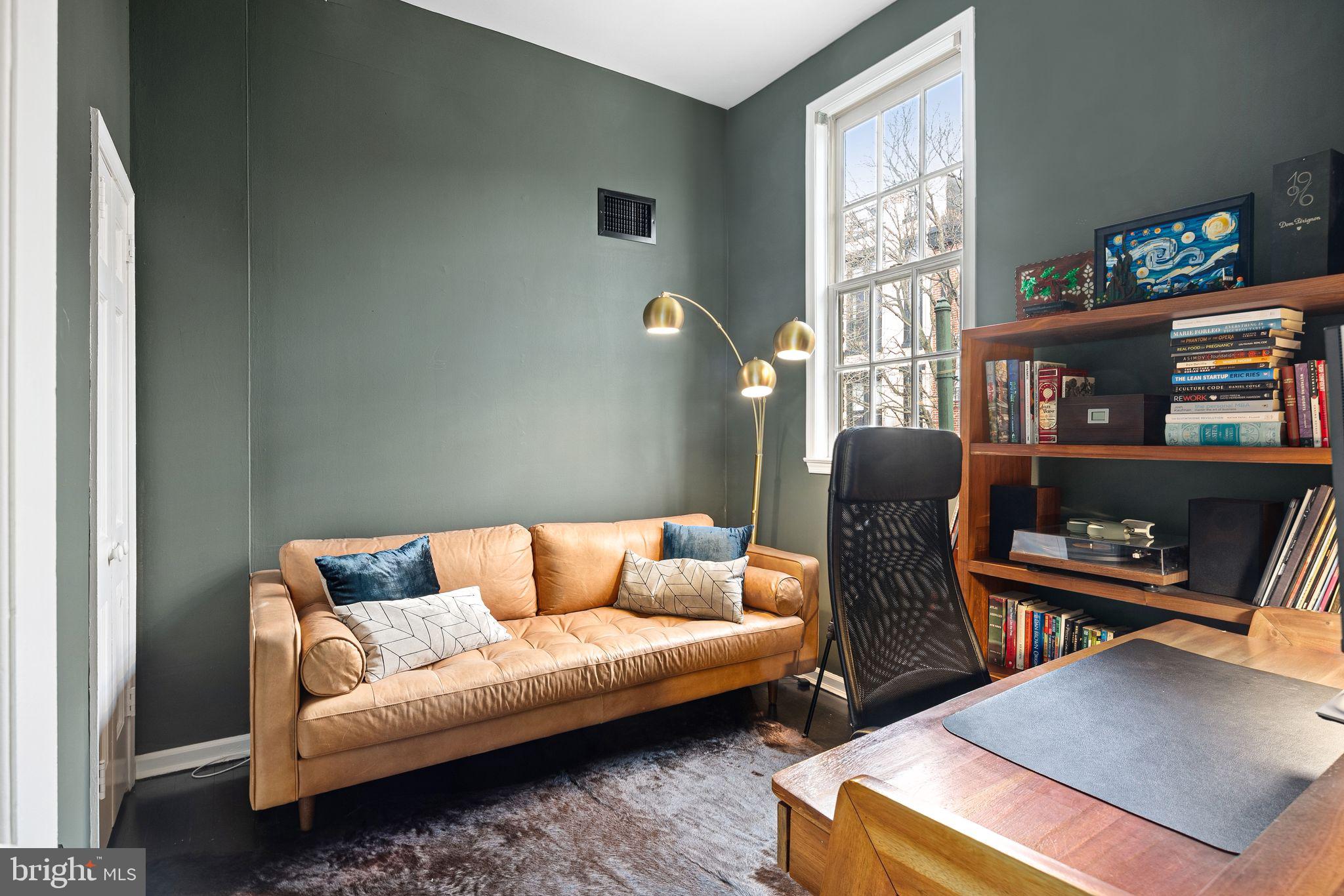 WASHINGTON SQ WEST - Residential