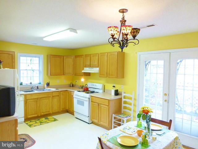 WILLOW SHADE - Residential