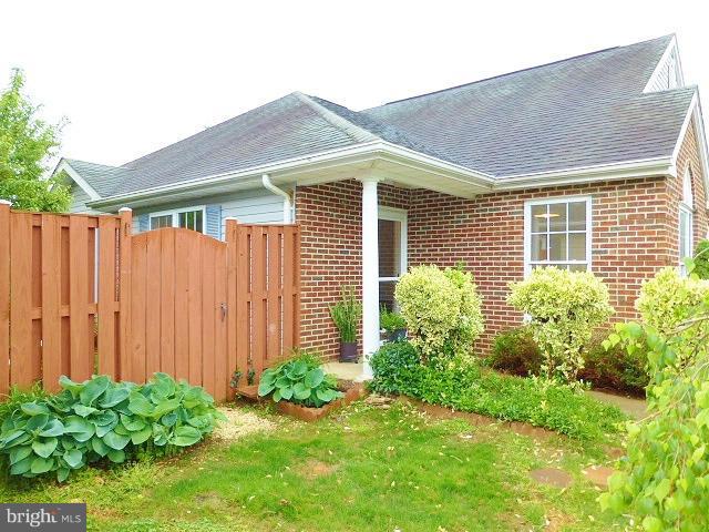 WILLOW SHADE - Residential