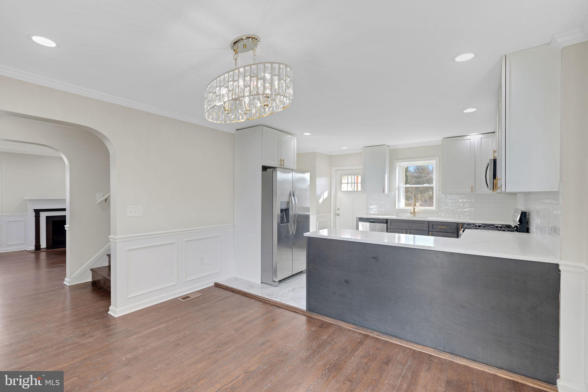 BROAD ACRES - Residential