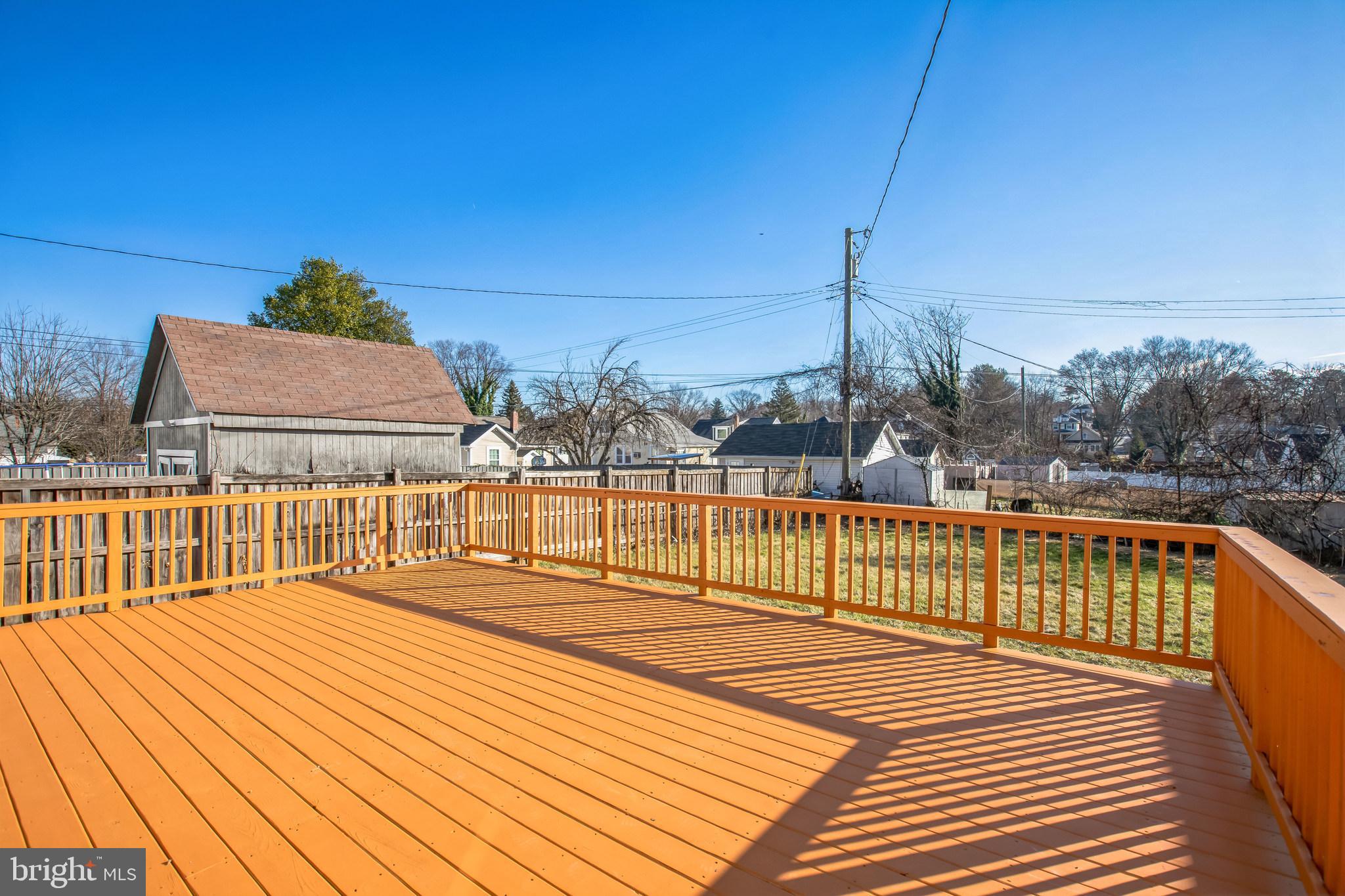 BROAD ACRES - Residential