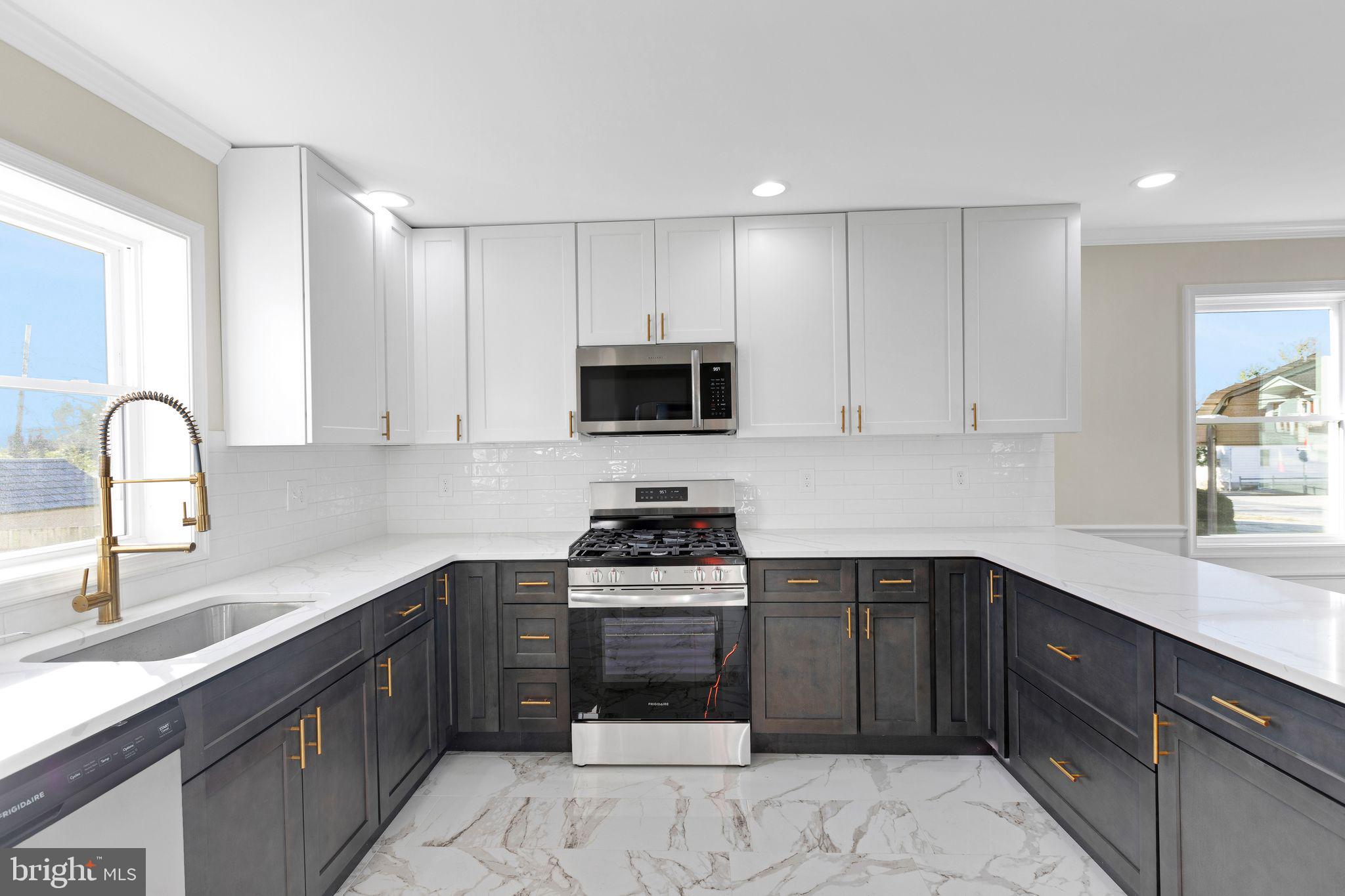 BROAD ACRES - Residential