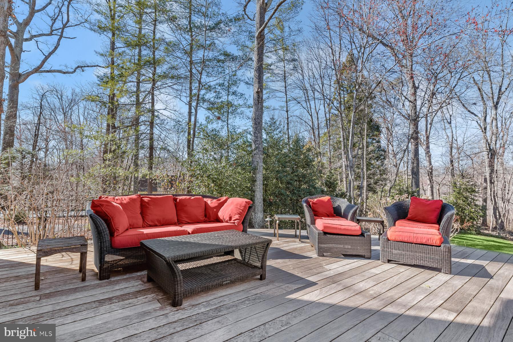 GLEN MILL VILLAGE - Residential