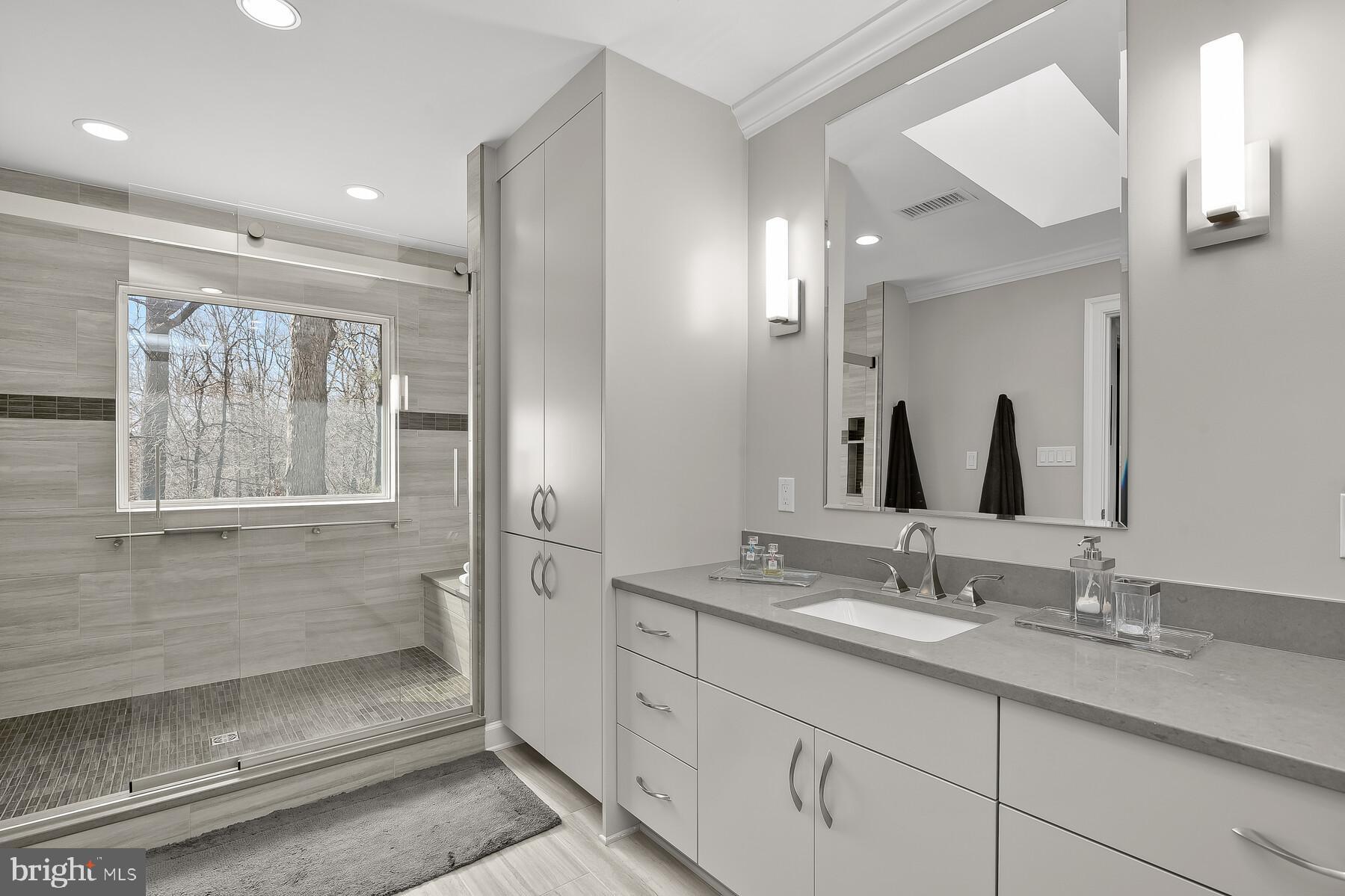 GLEN MILL VILLAGE - Residential