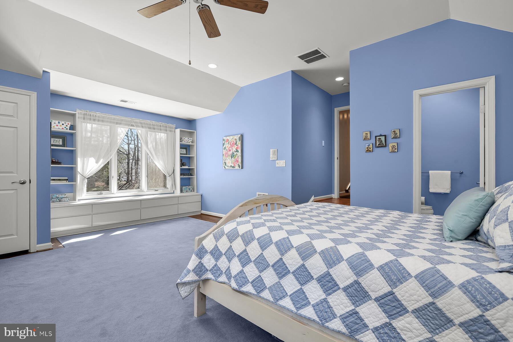 GLEN MILL VILLAGE - Residential