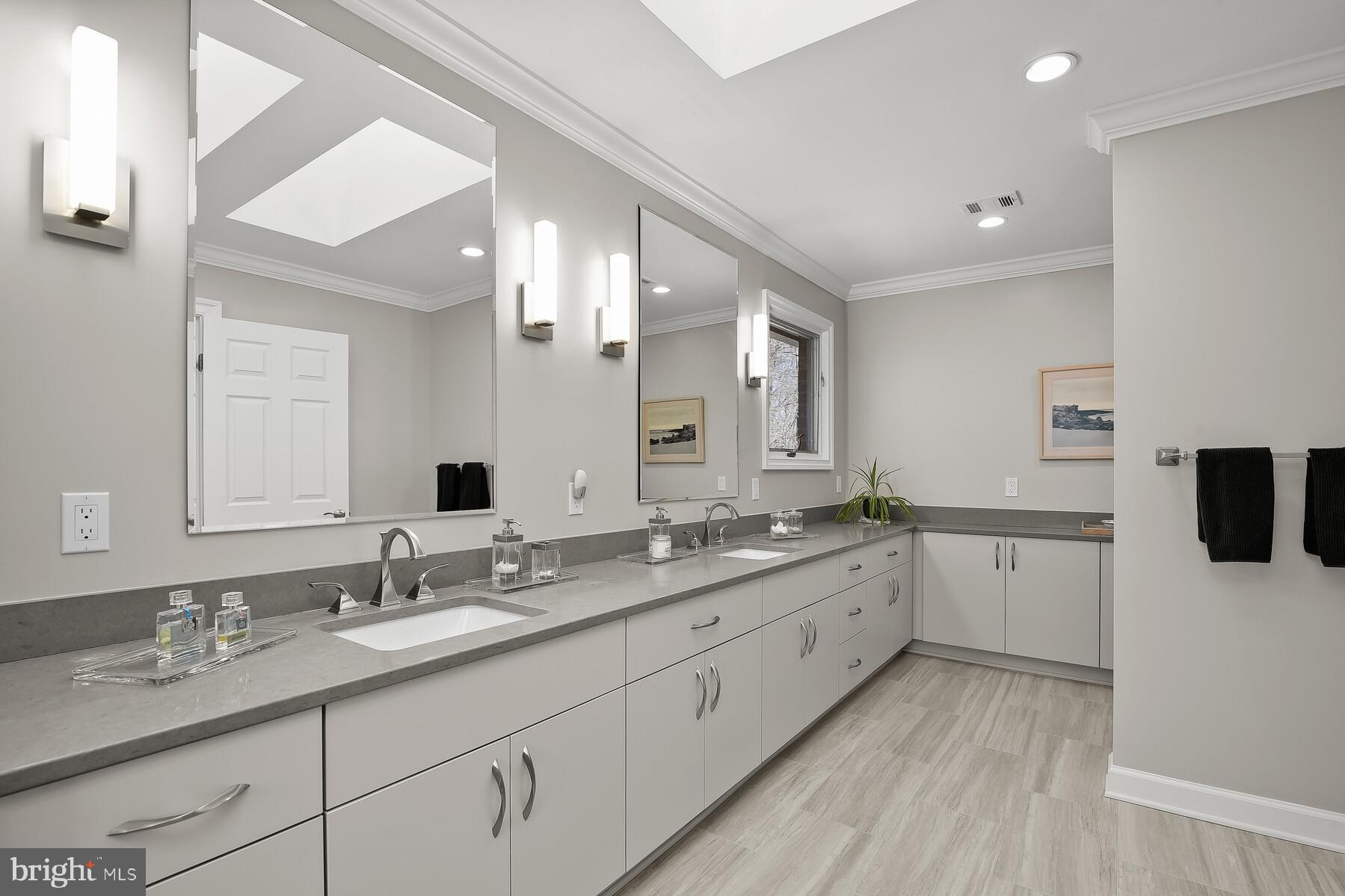 GLEN MILL VILLAGE - Residential