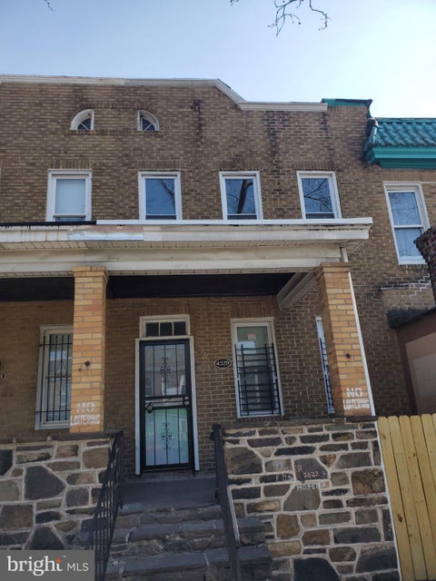 Townhouse For Sale - 4329 Belair Road<br/> BALTIMORE, MD 21206