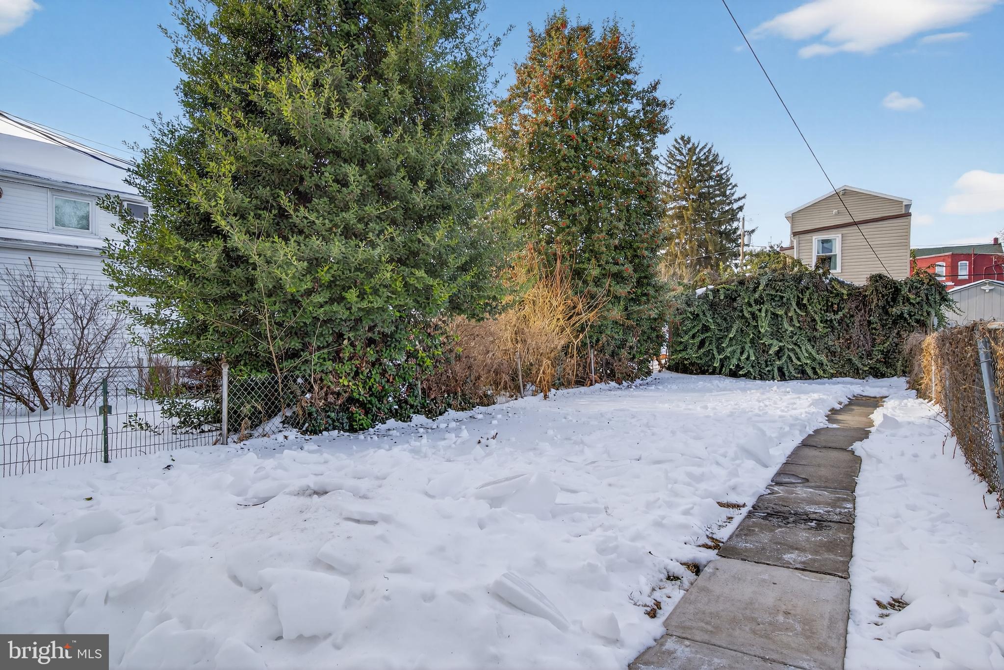 COLUMBIA BOROUGH - Residential