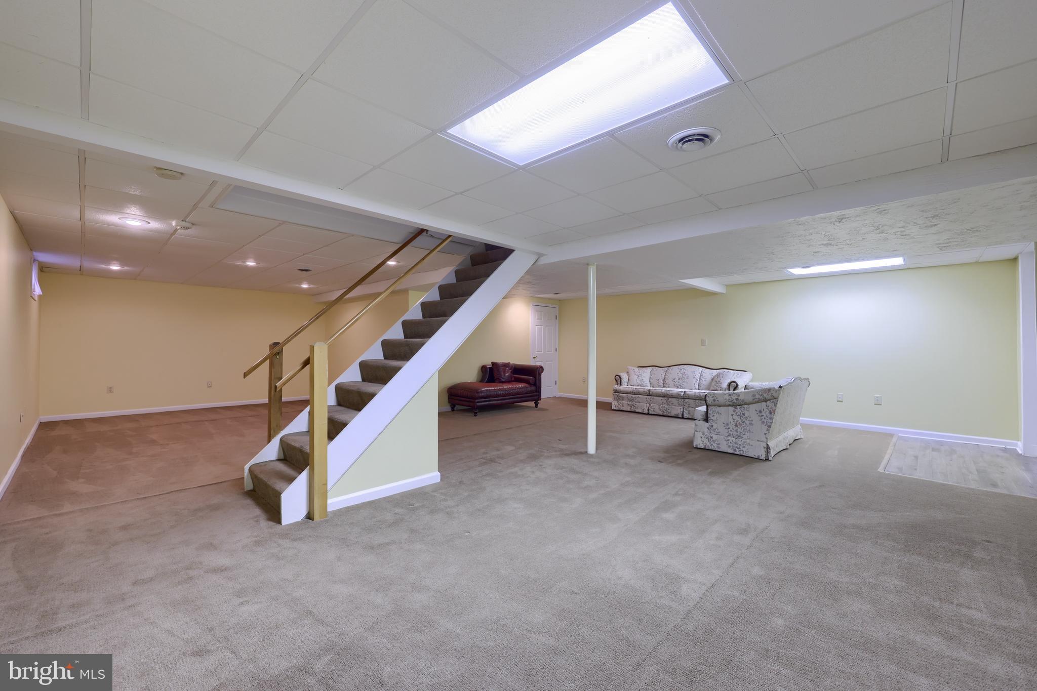 THE RIDINGS - Residential