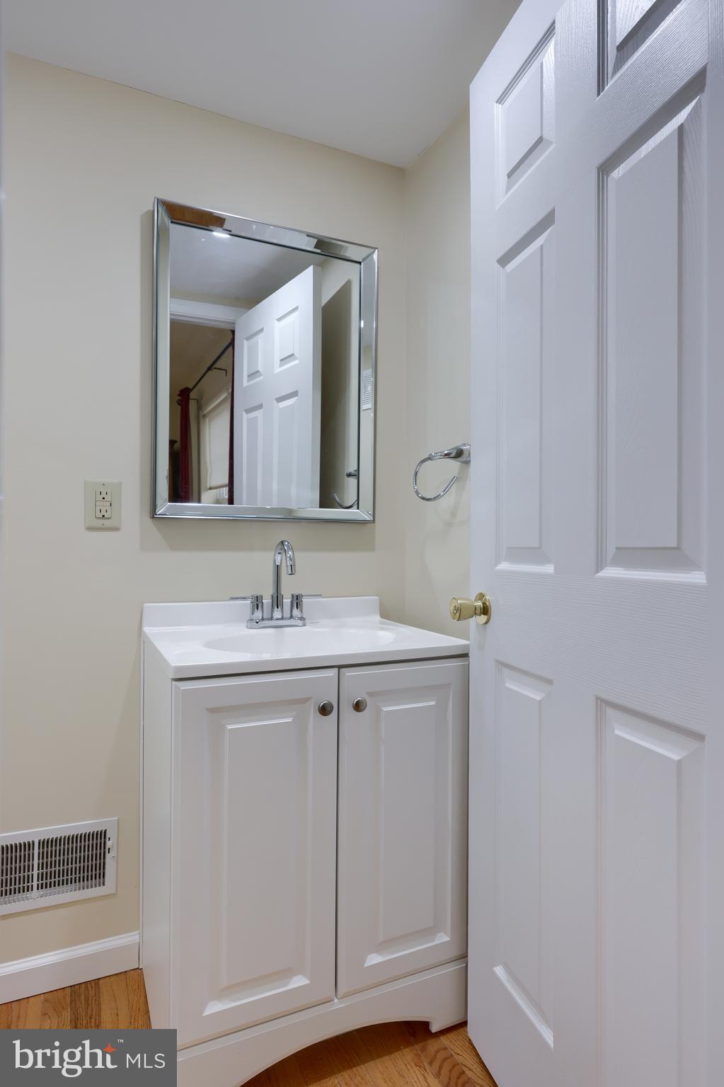 THE RIDINGS - Residential