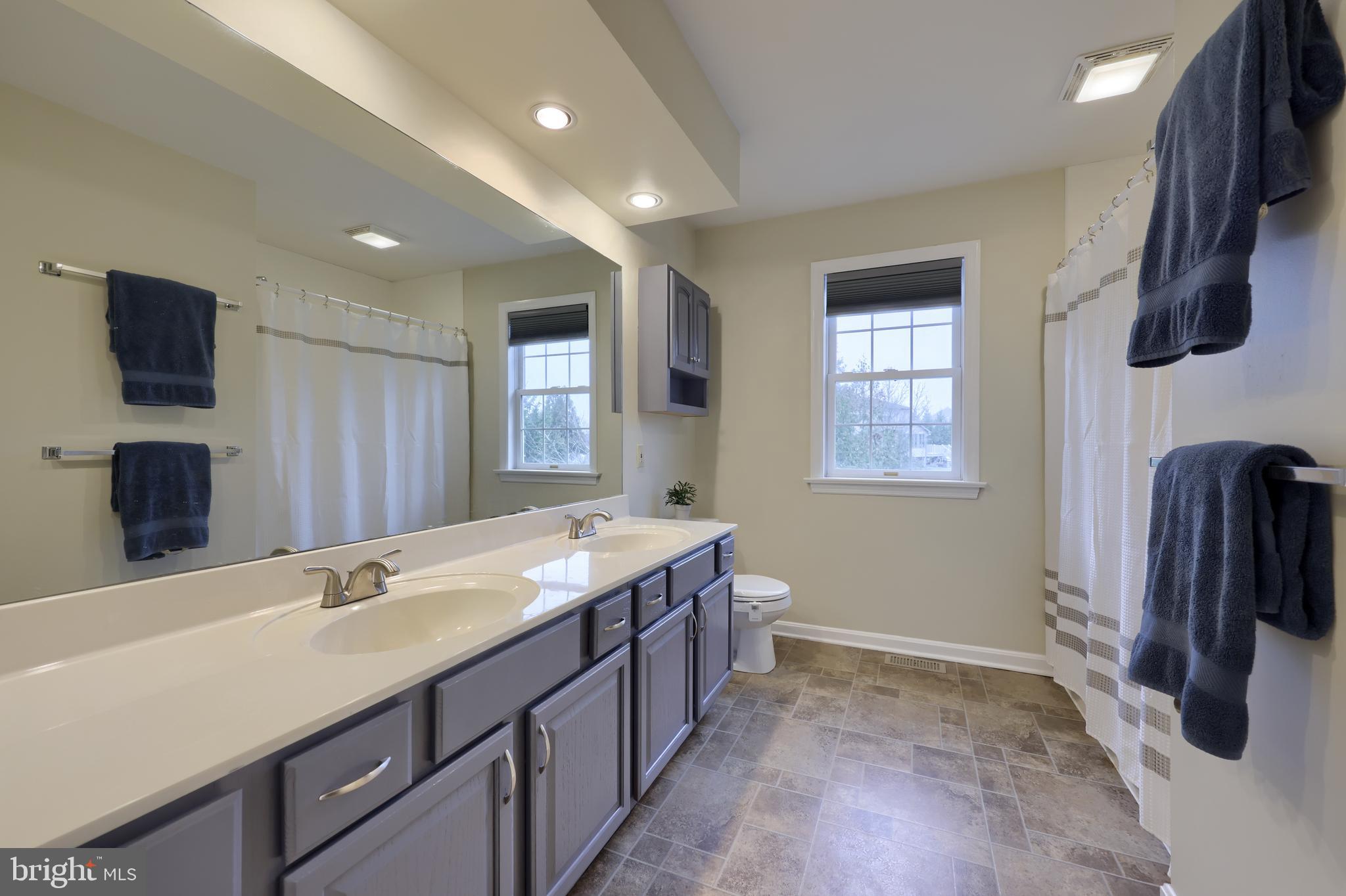 THE RIDINGS - Residential