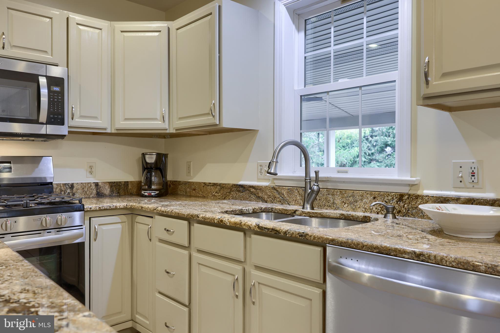 THE RIDINGS - Residential